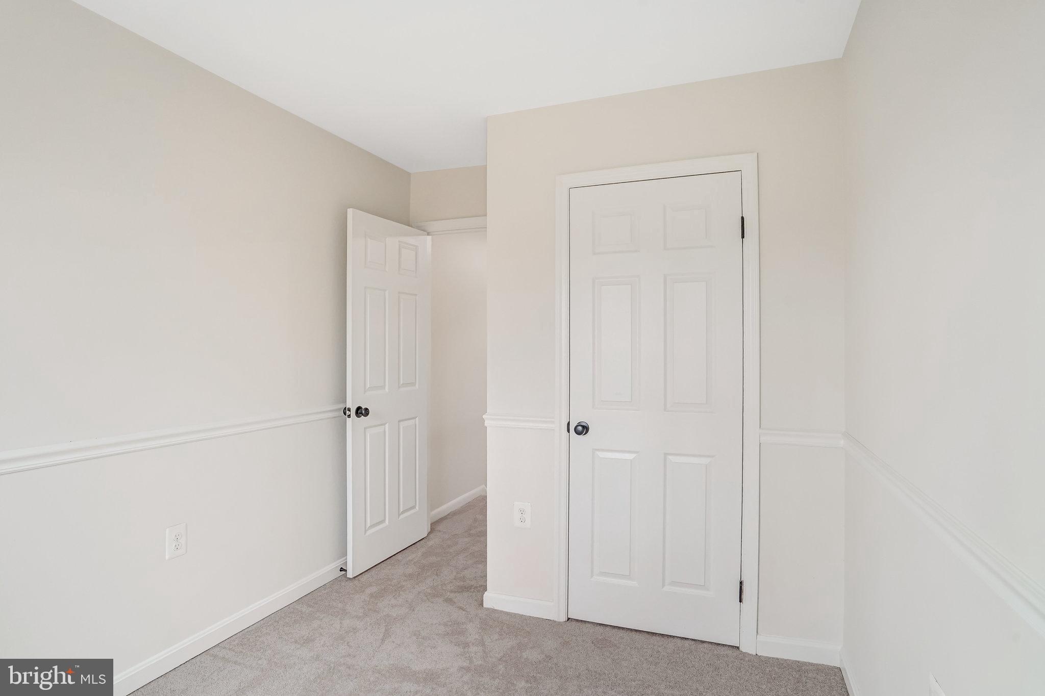 DALE CITY - Residential Lease