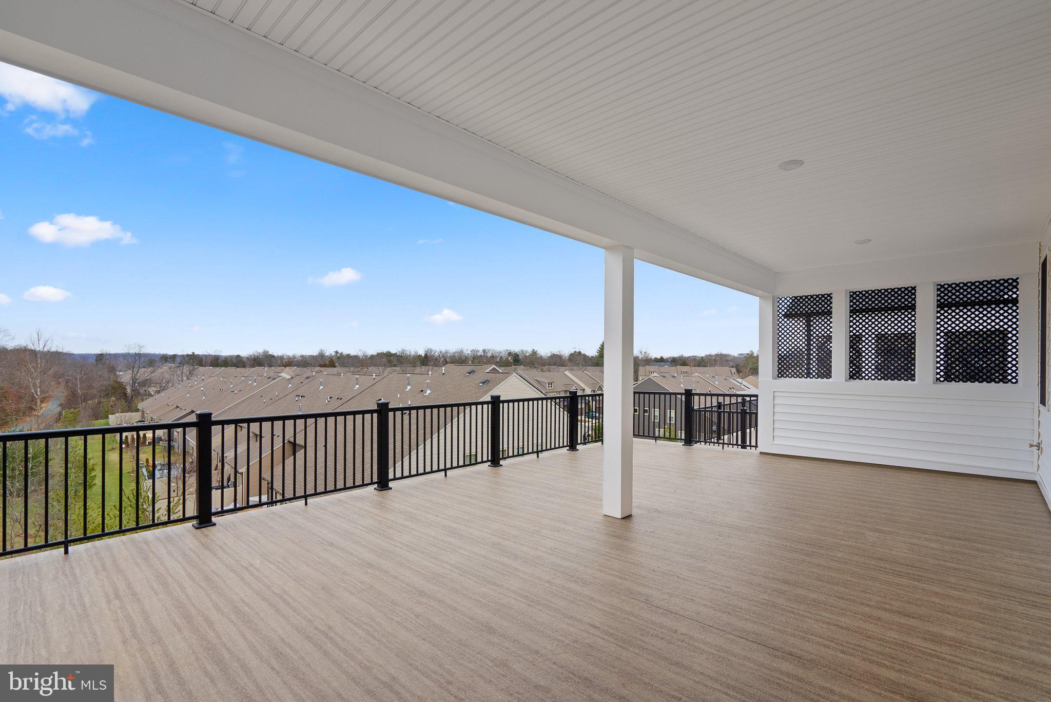 44450 COALPORT SQUARE
