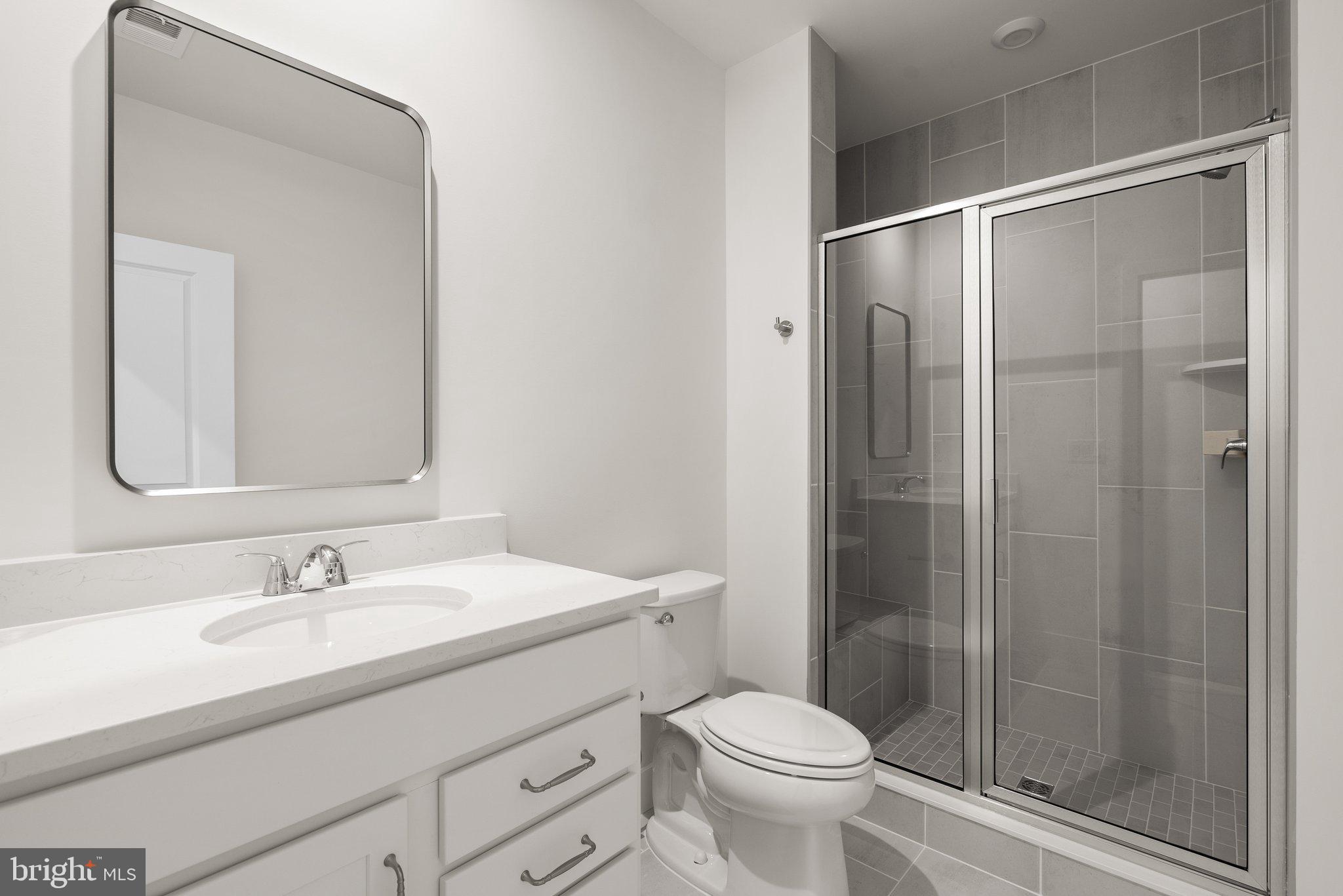 LEXINGTON 7 - Residential