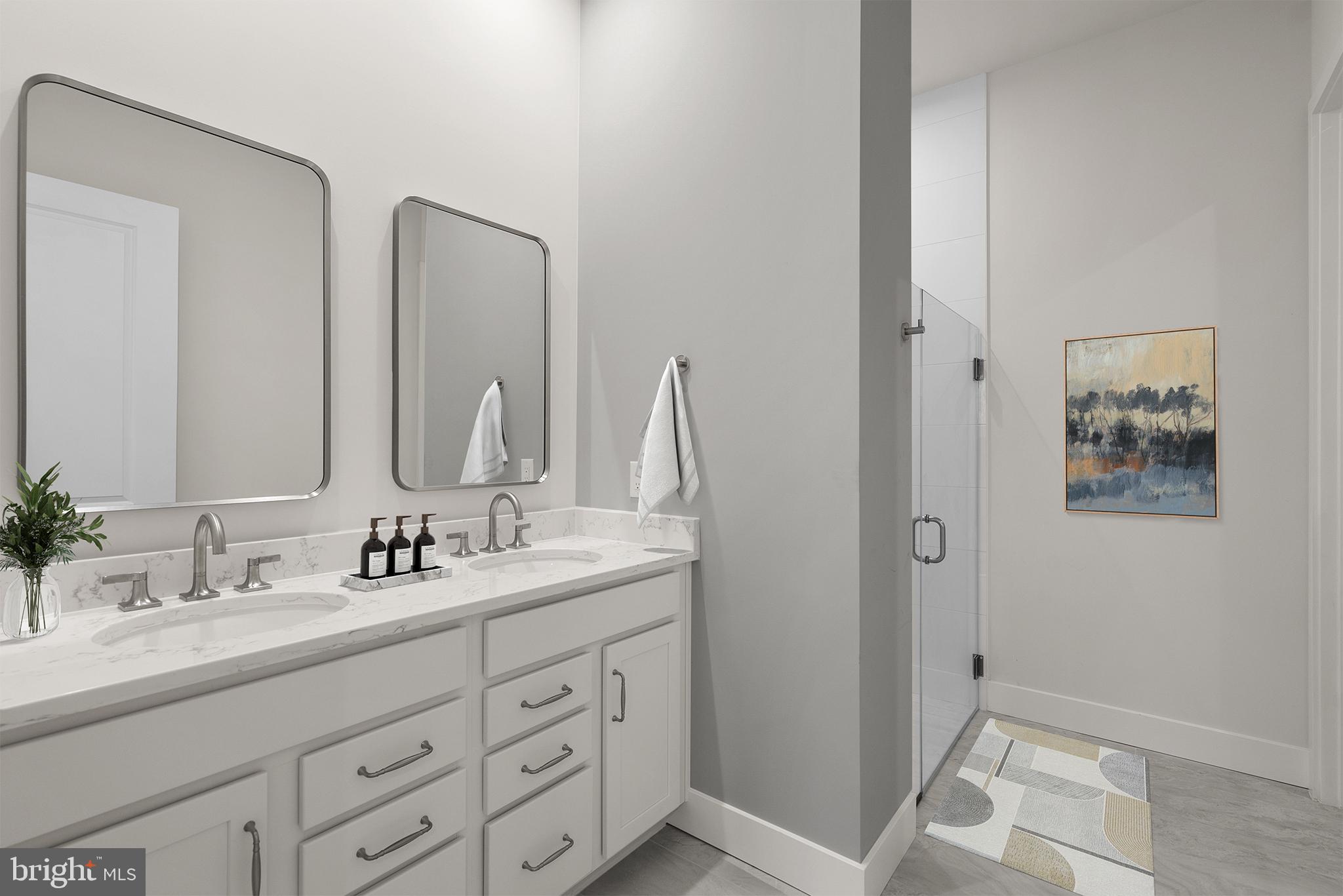 LEXINGTON 7 - Residential