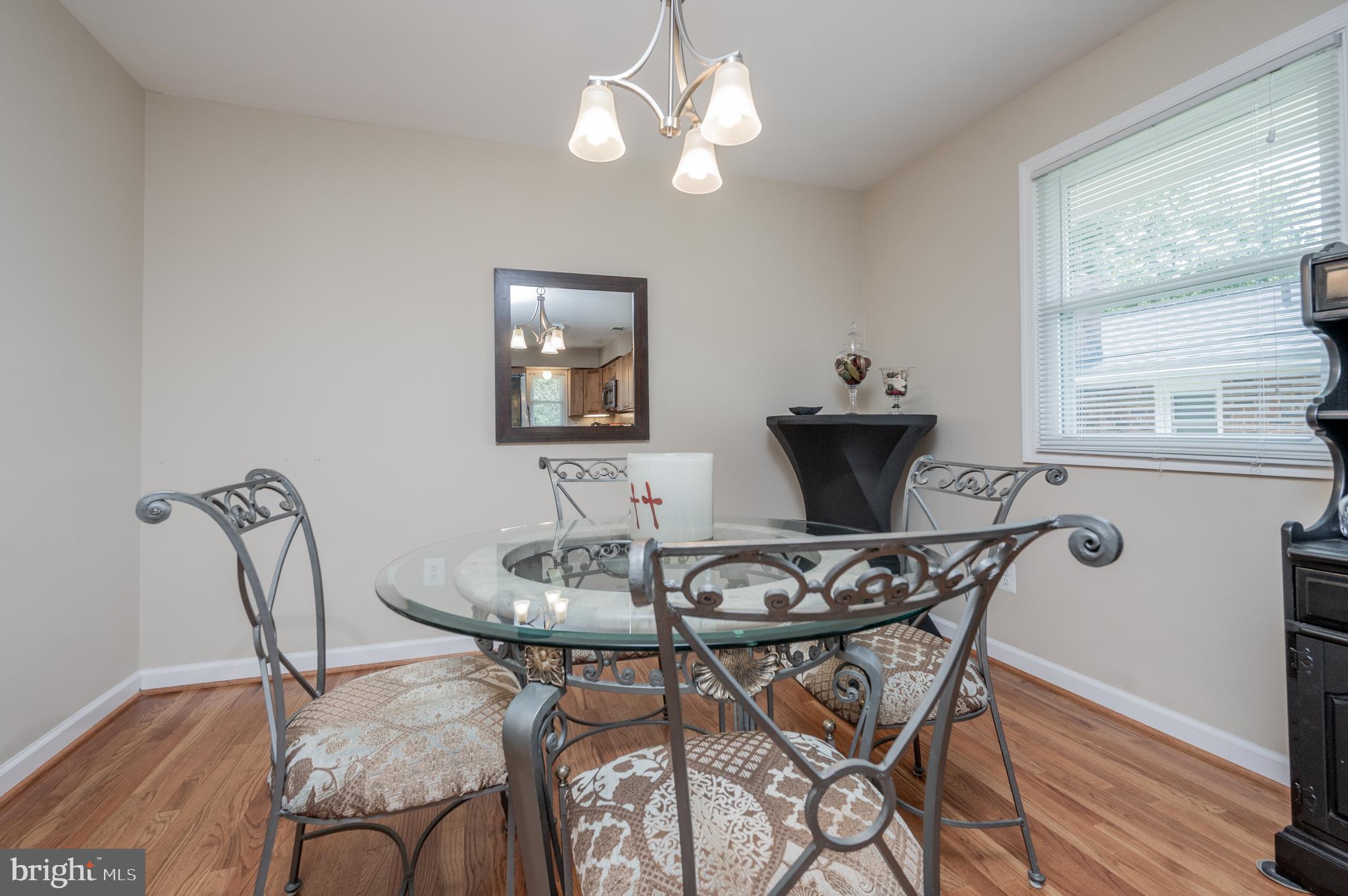 TEMPLE HILLS - Residential