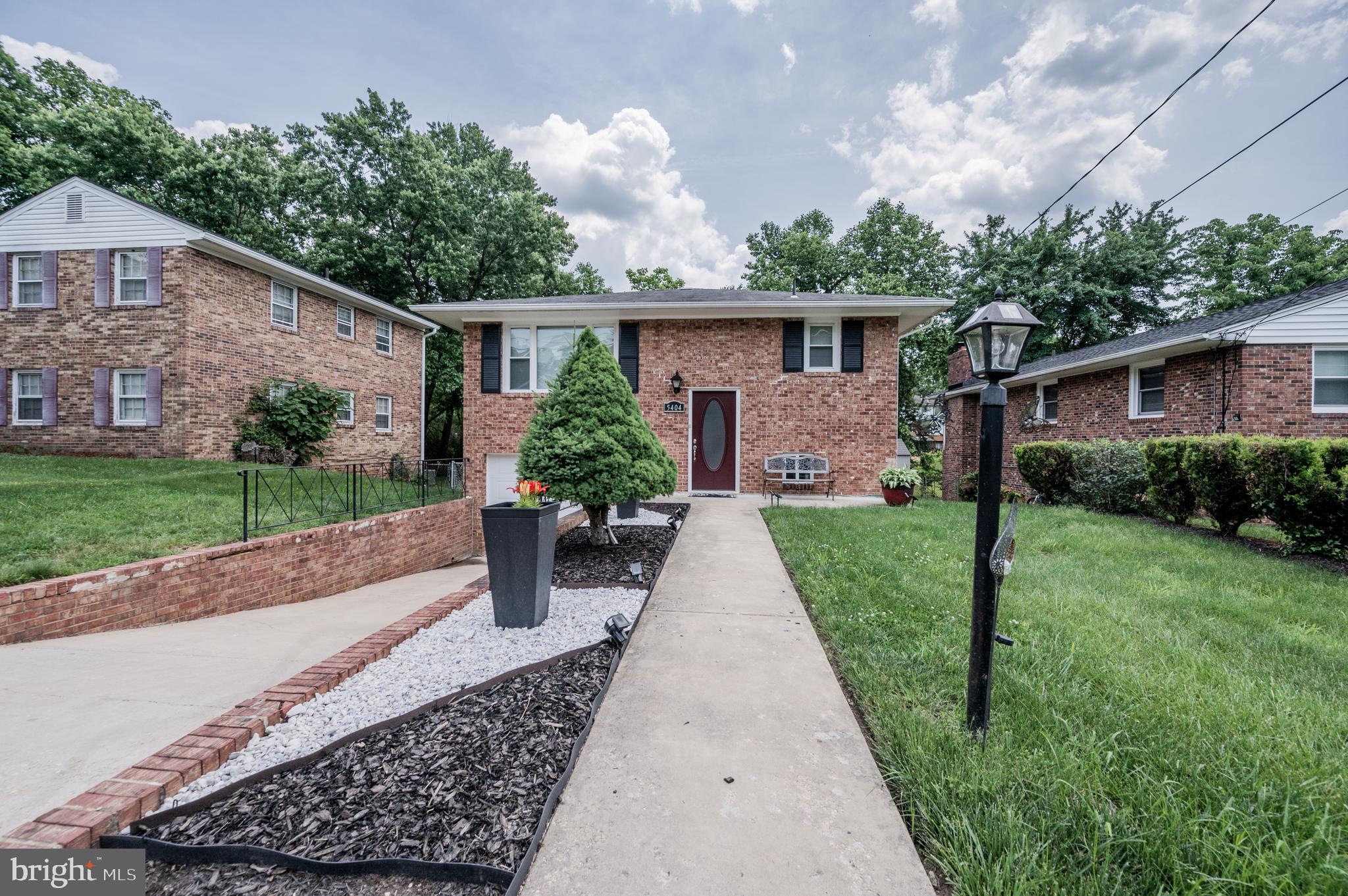 TEMPLE HILLS - Residential