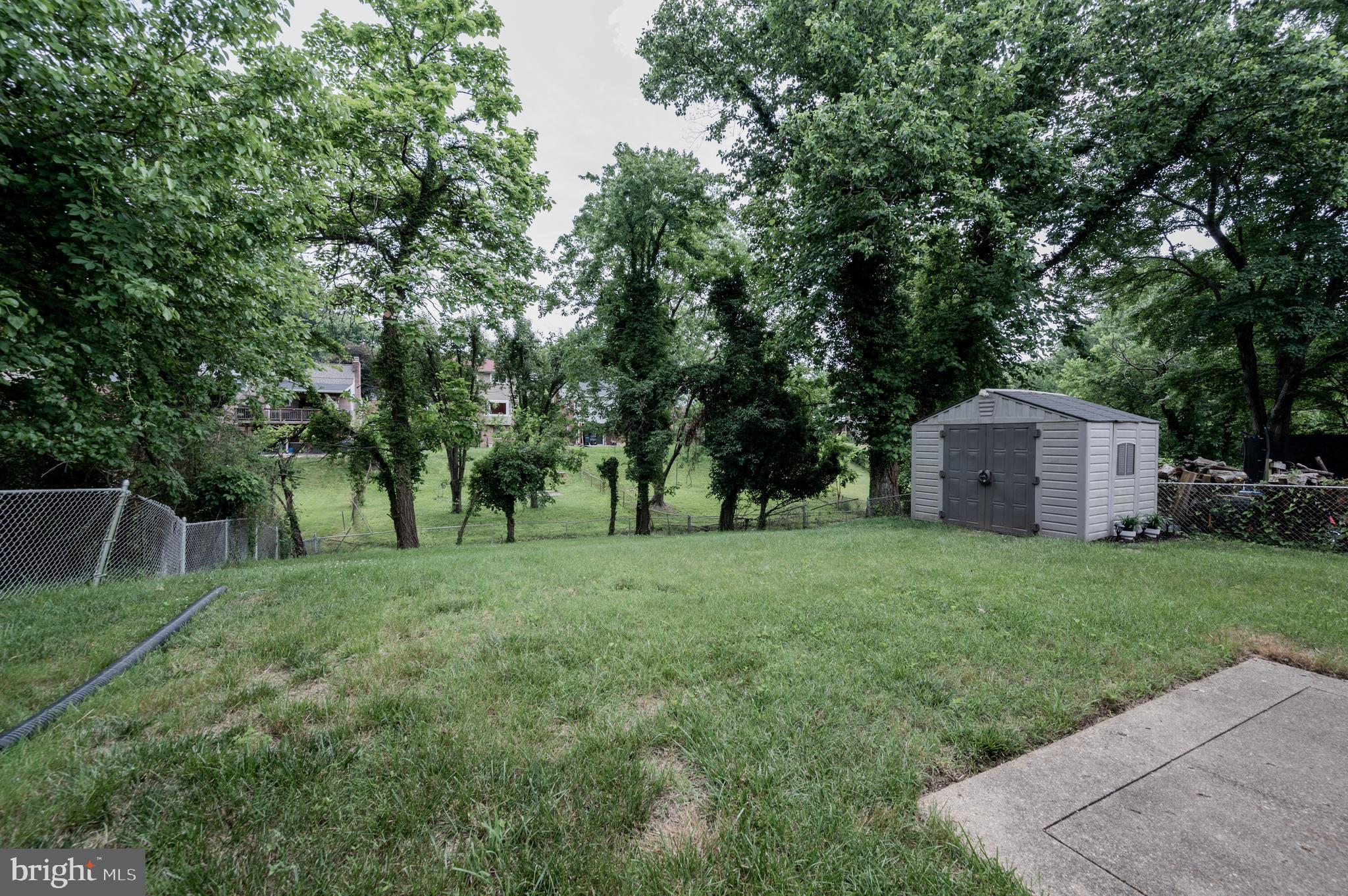 TEMPLE HILLS - Residential