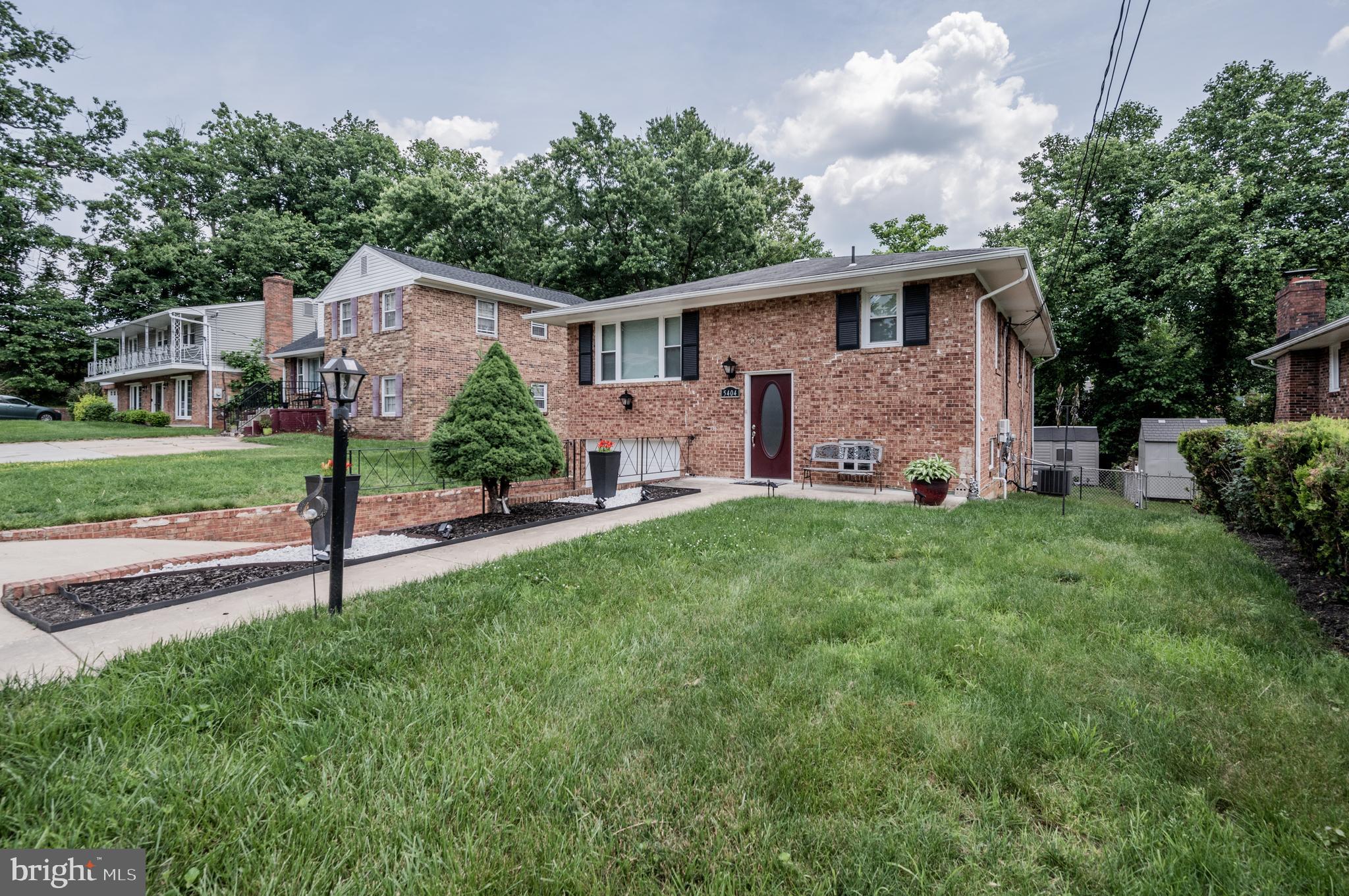 TEMPLE HILLS - Residential