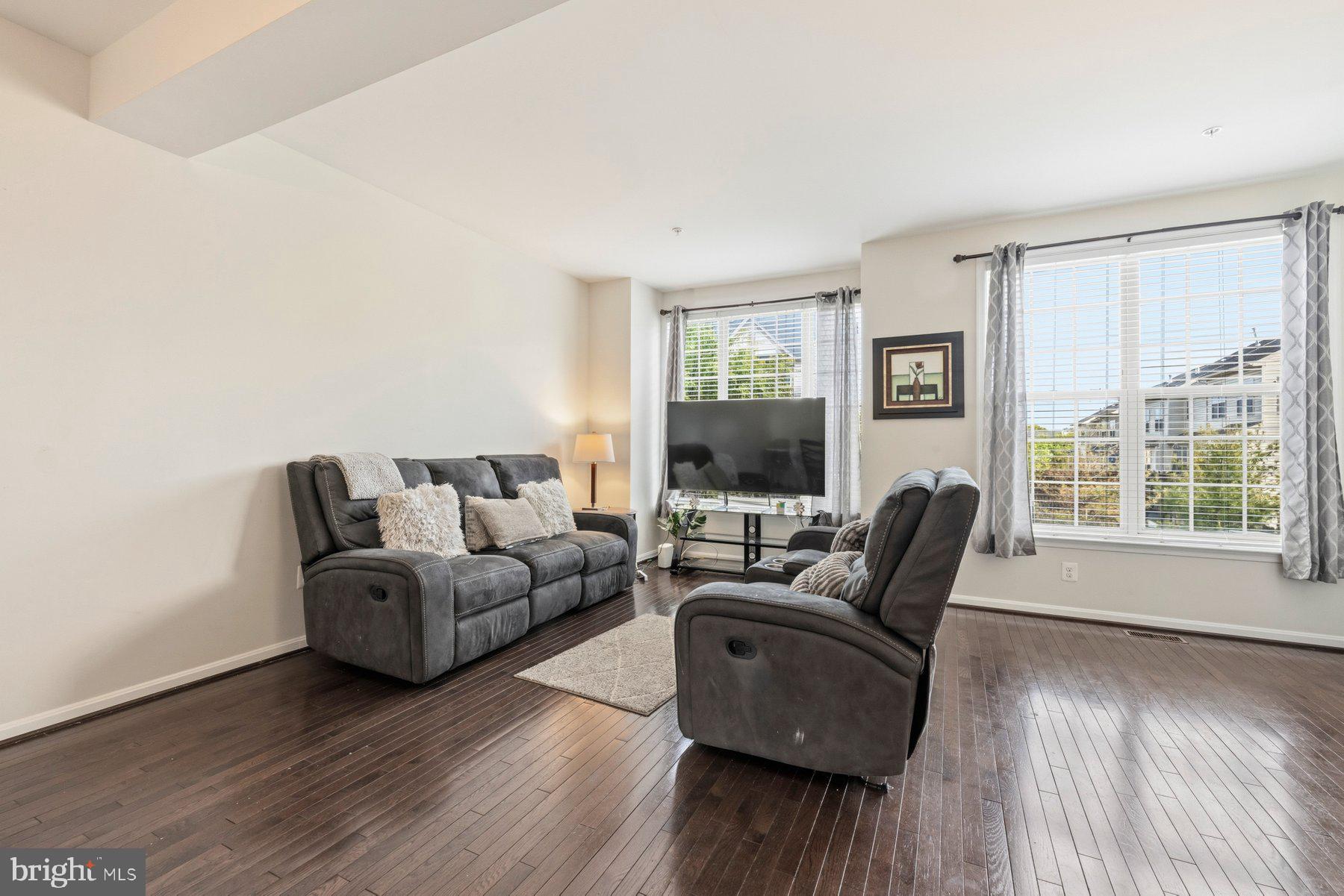 MILLSTONE VILLAGE - Residential