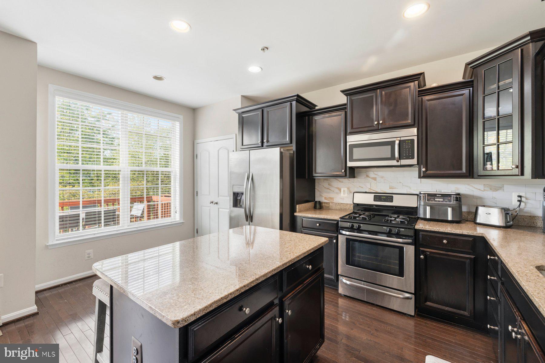 MILLSTONE VILLAGE - Residential