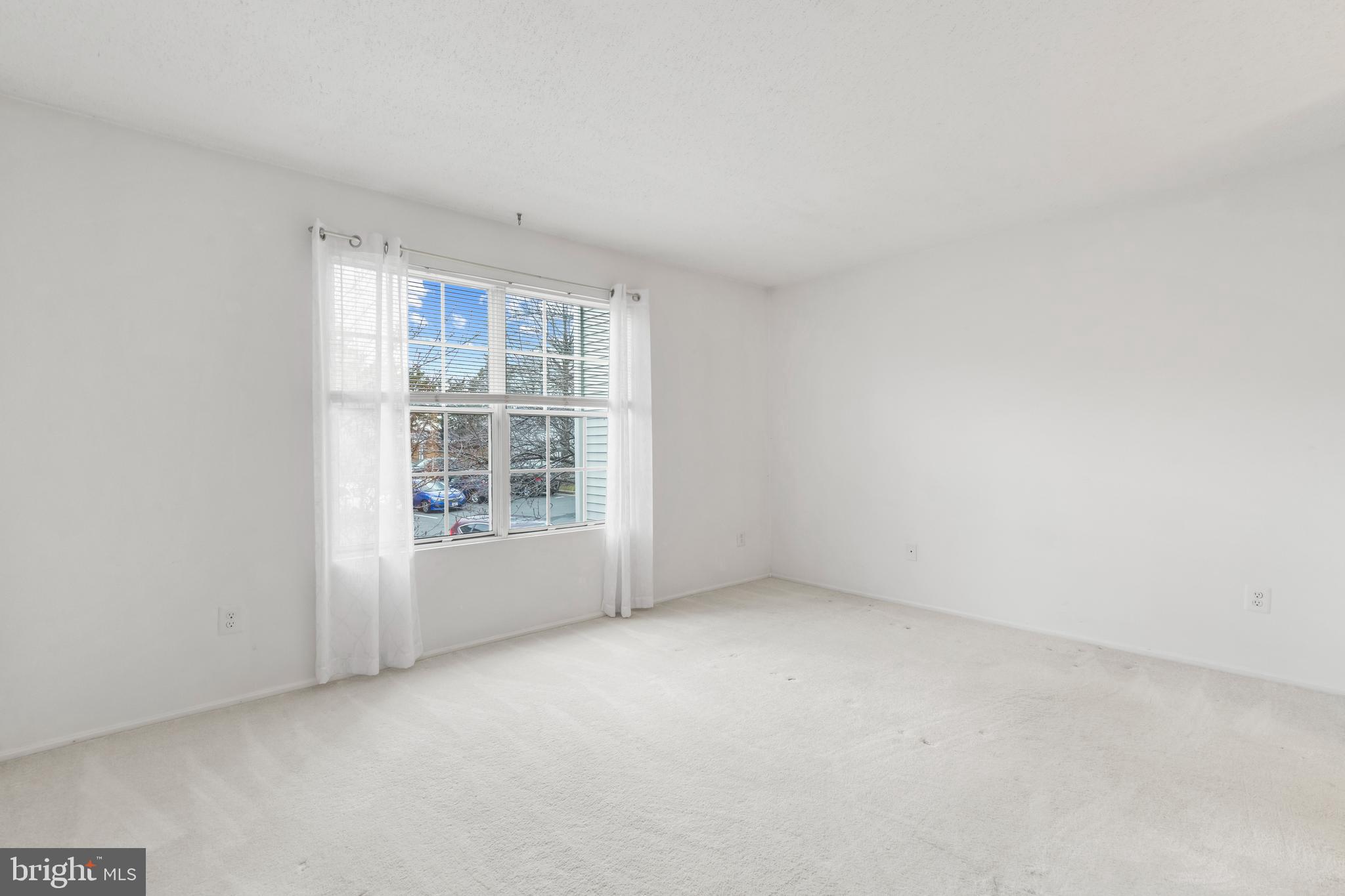 FOX CHAPEL AT TUDOR KNOLLS - Residential