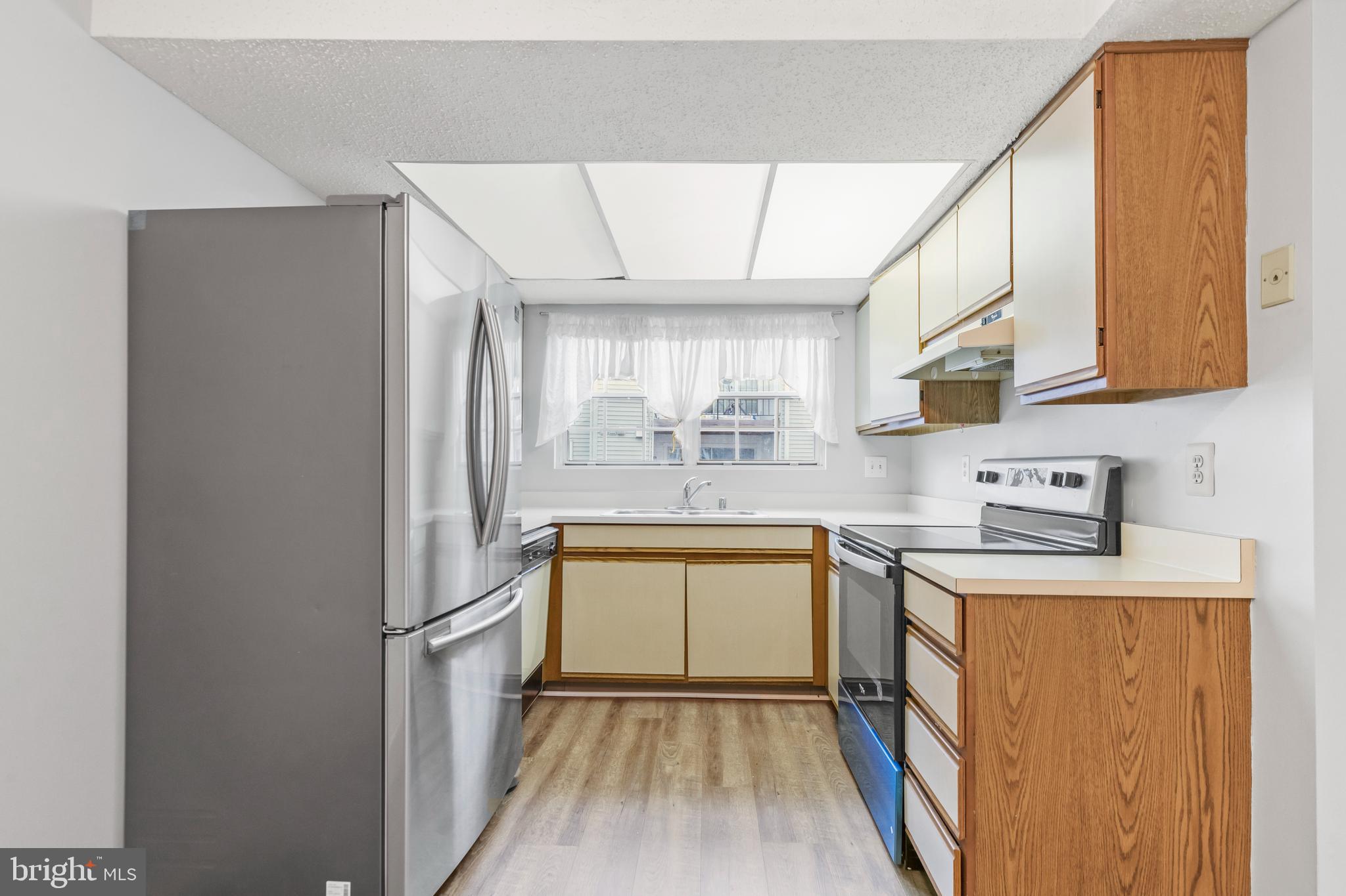 FOX CHAPEL AT TUDOR KNOLLS - Residential