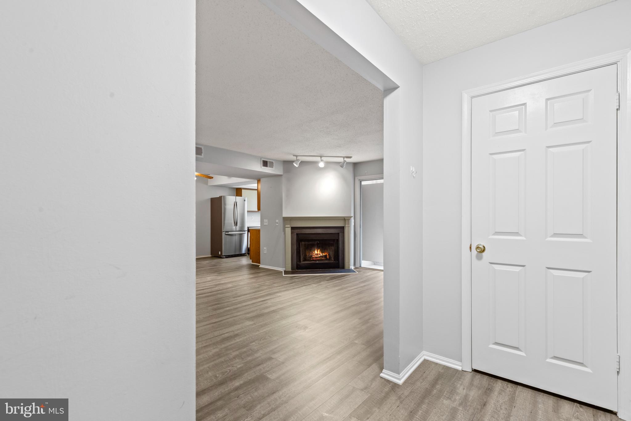 FOX CHAPEL AT TUDOR KNOLLS - Residential