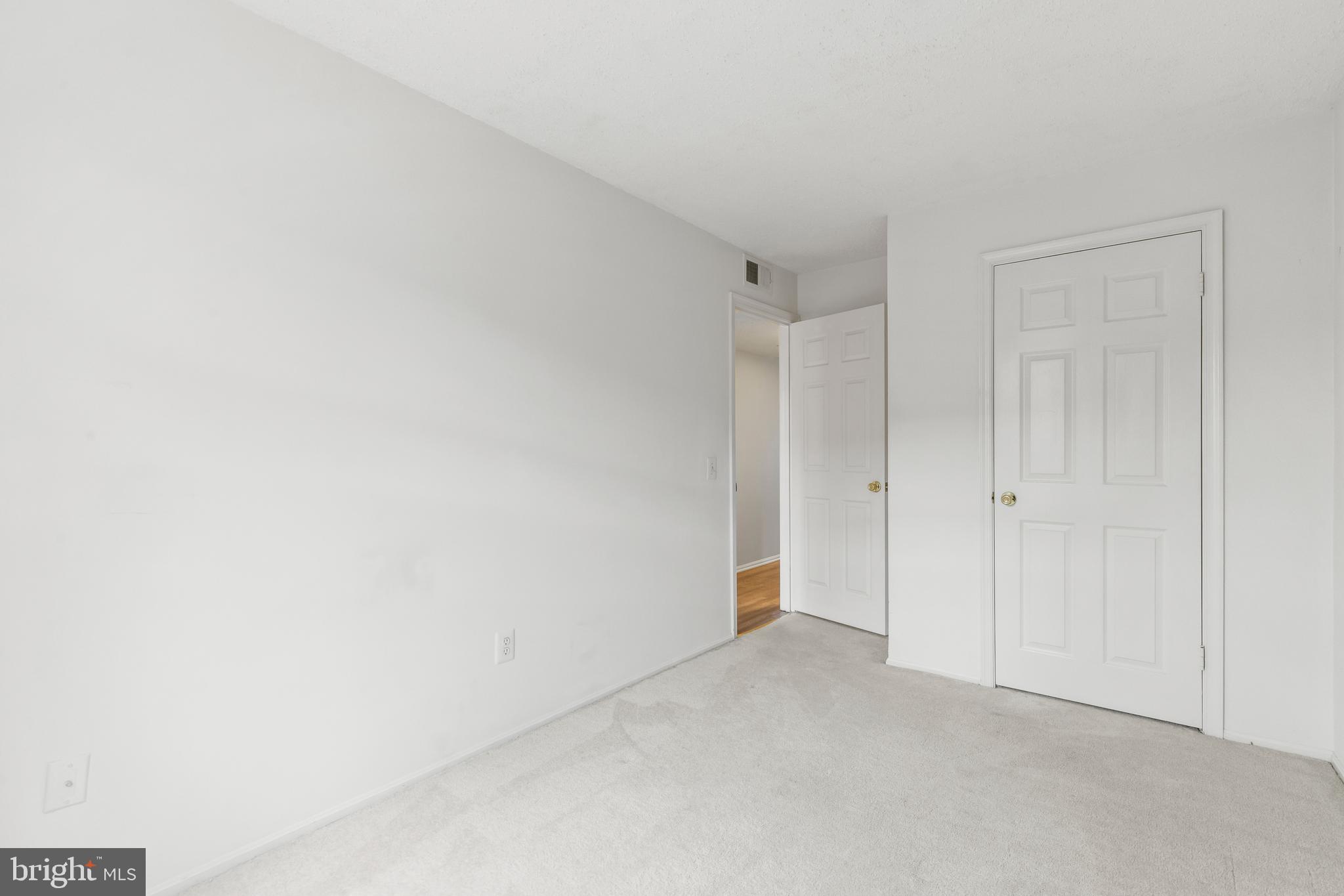 FOX CHAPEL AT TUDOR KNOLLS - Residential