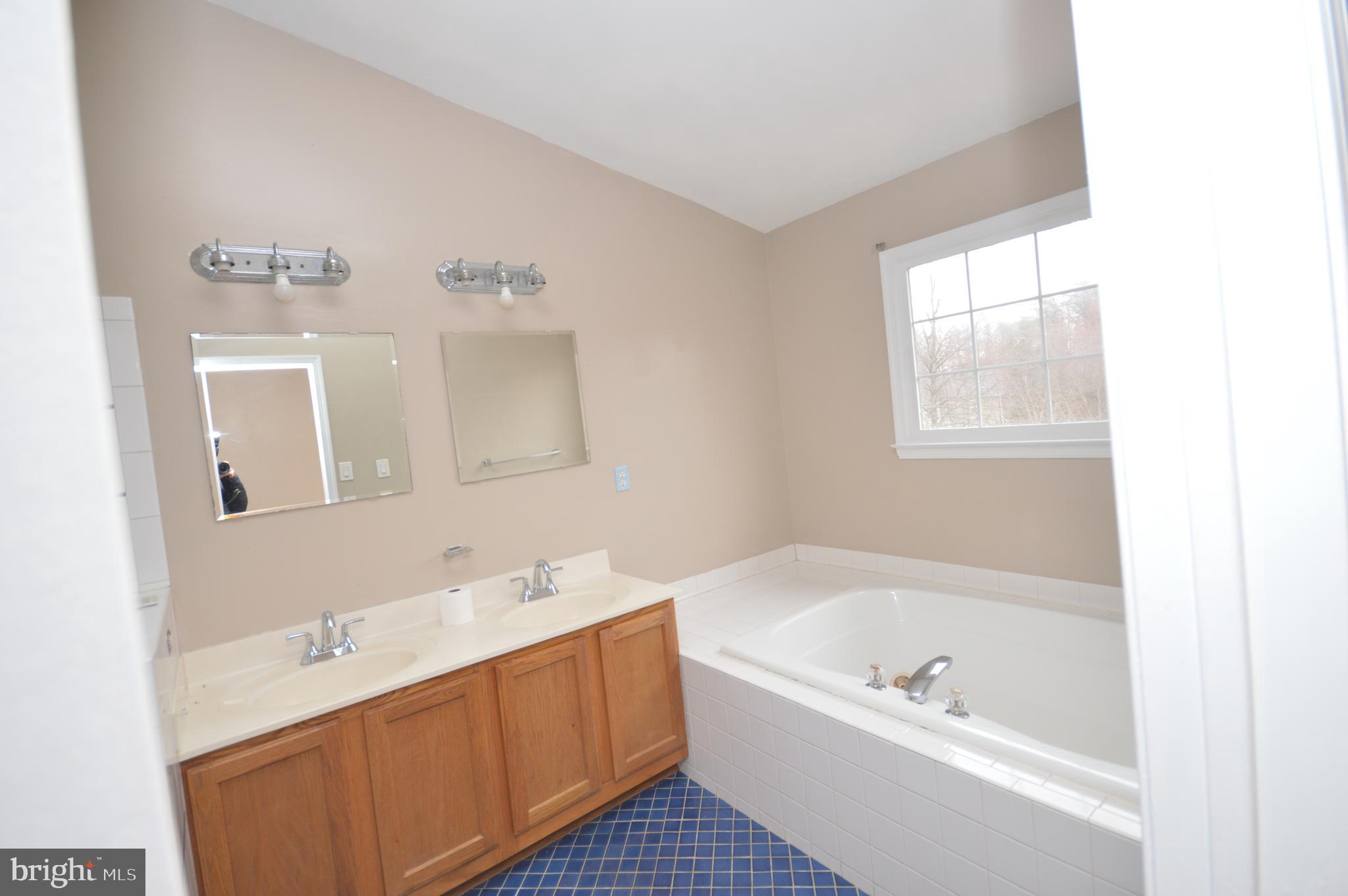 THE GLEN - Residential