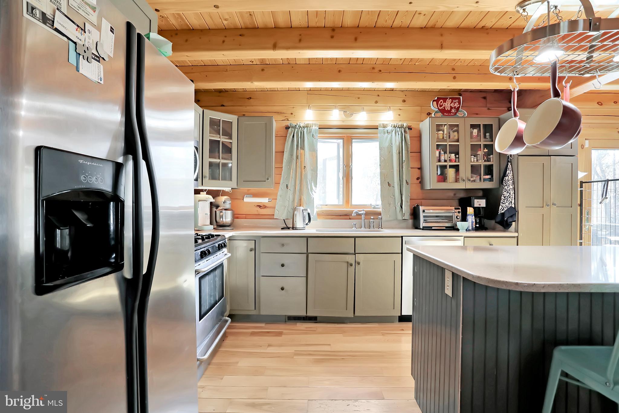 CACAPON SOUTH - Residential