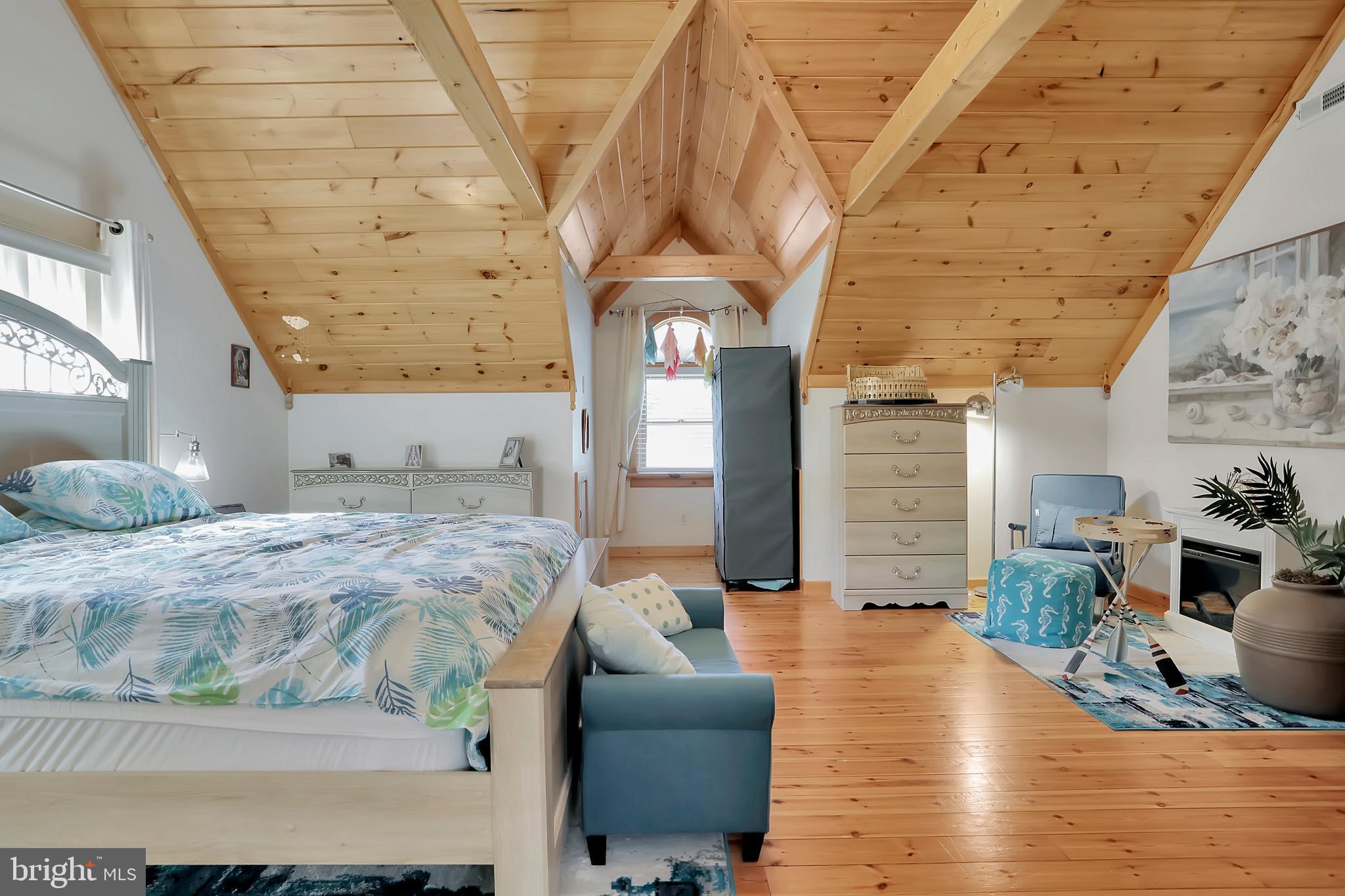 CACAPON SOUTH - Residential