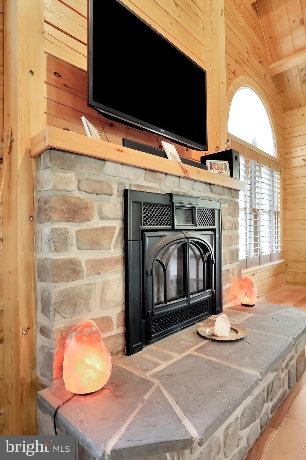 CACAPON SOUTH - Residential