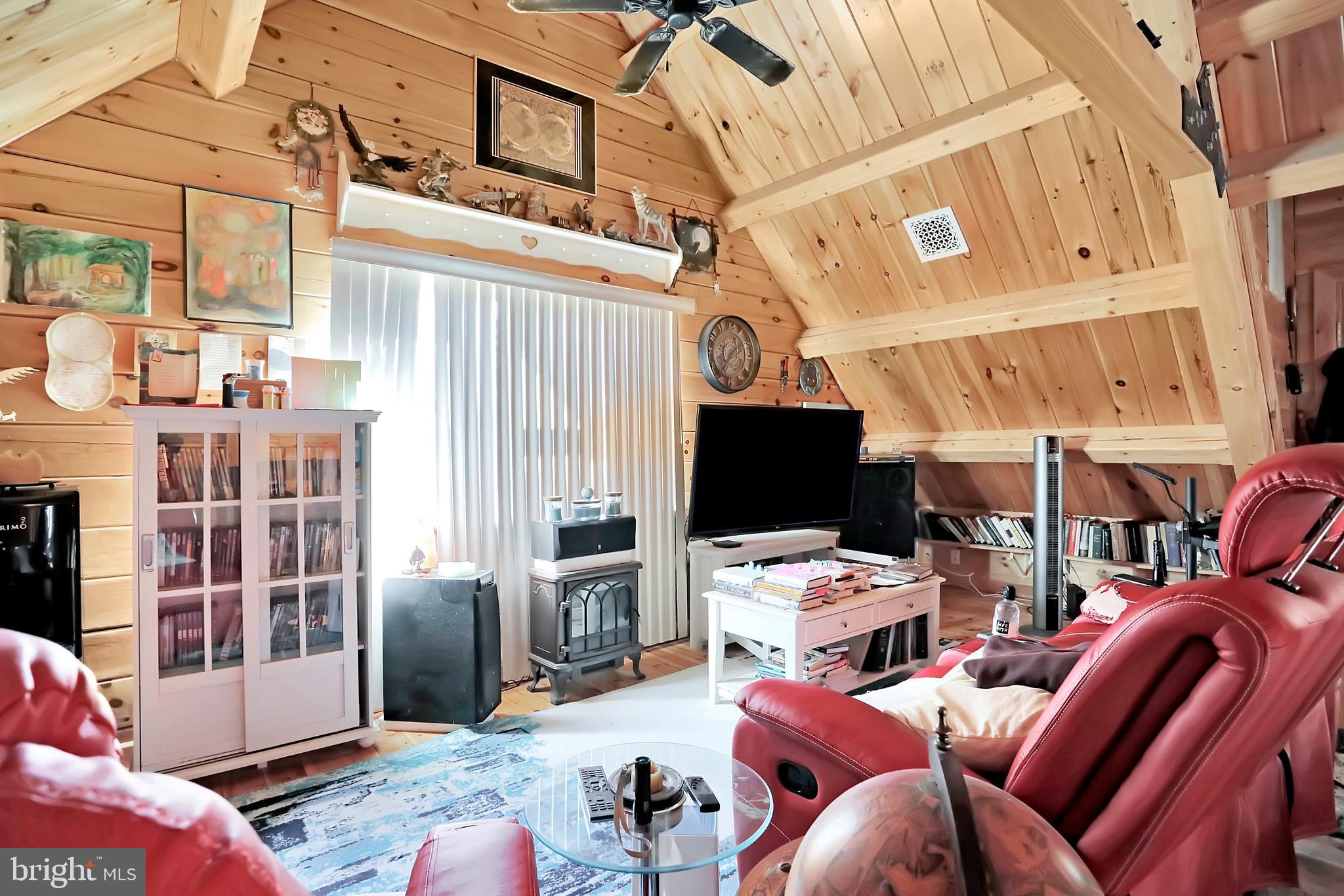 CACAPON SOUTH - Residential