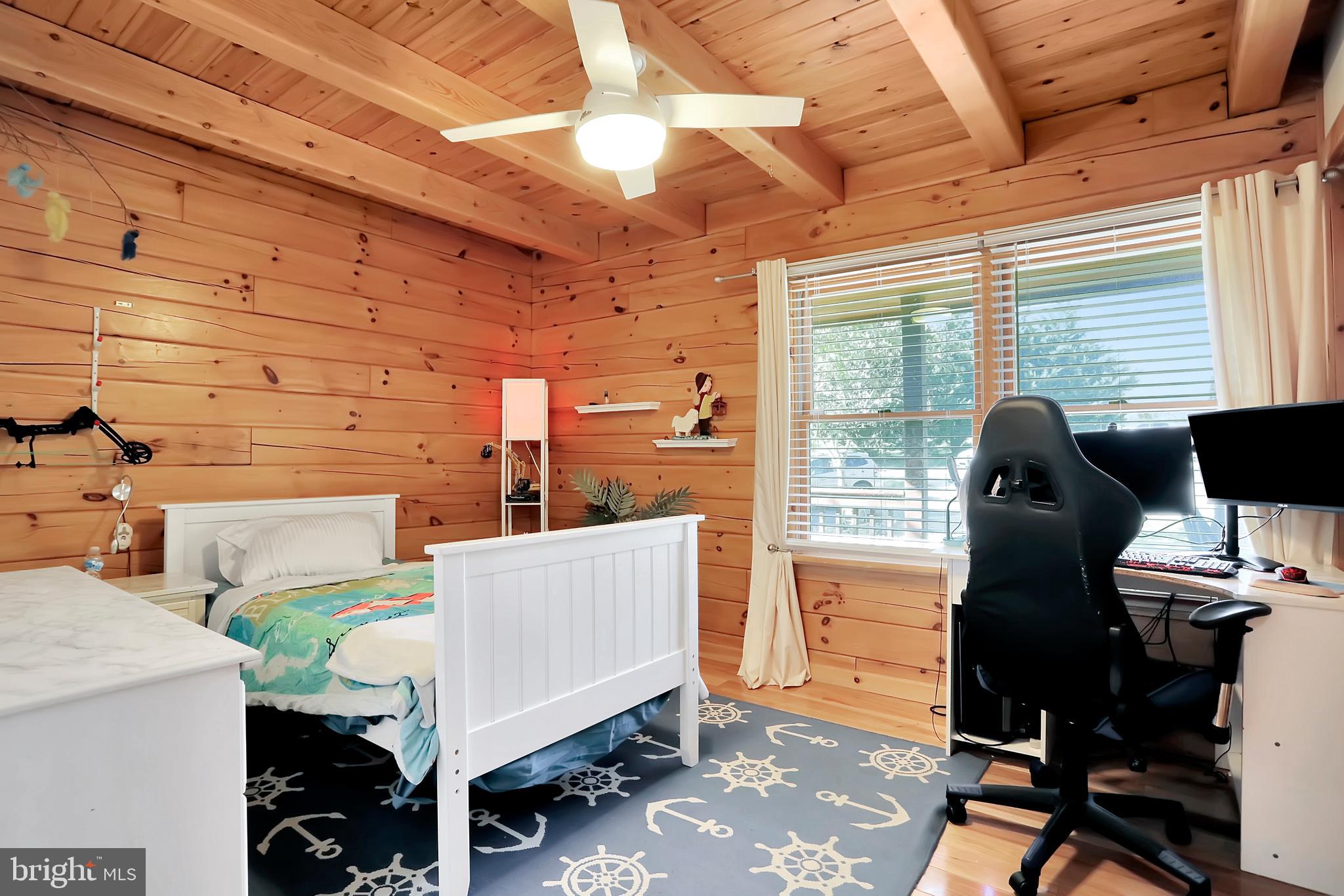 CACAPON SOUTH - Residential