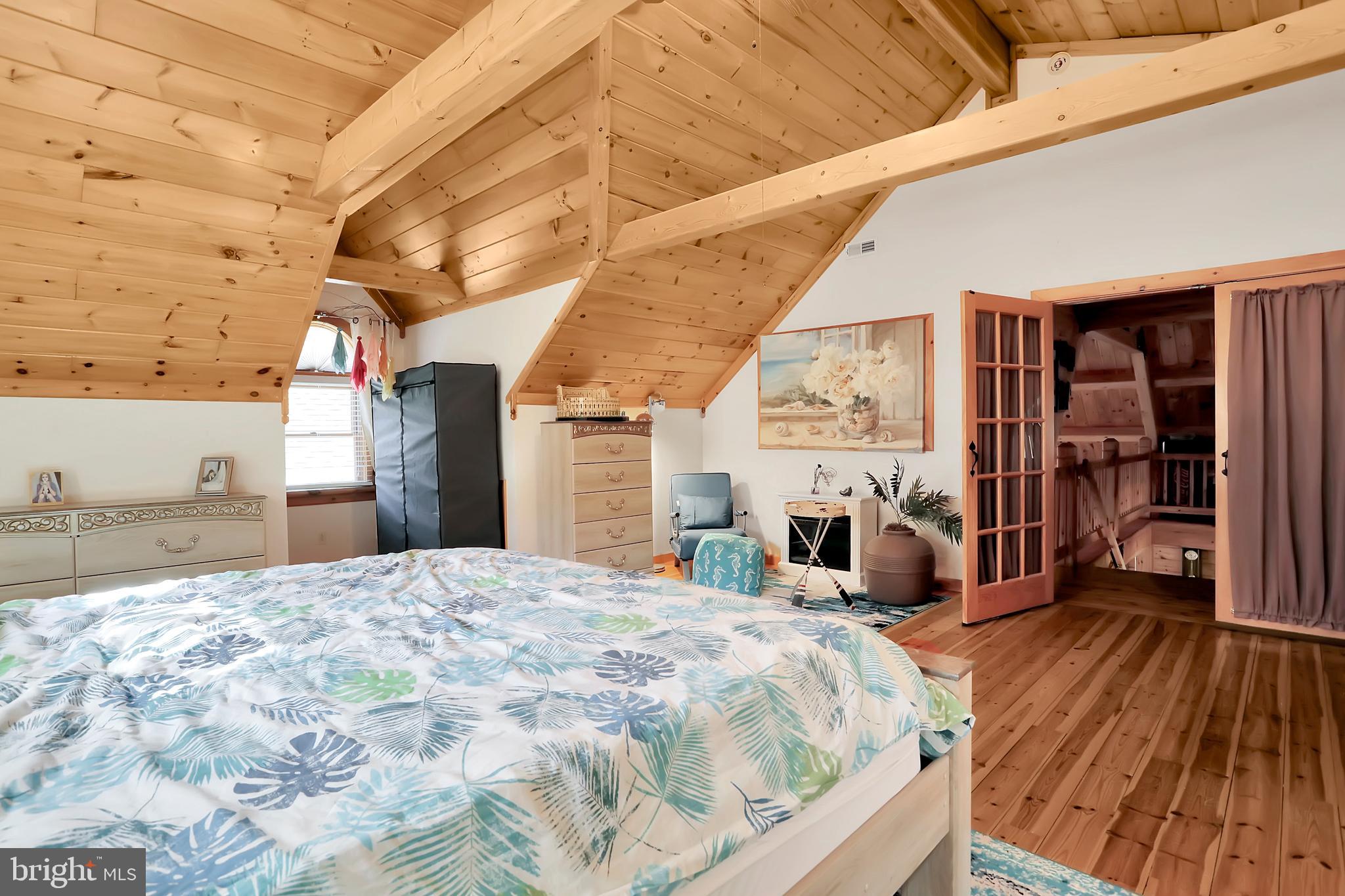 CACAPON SOUTH - Residential