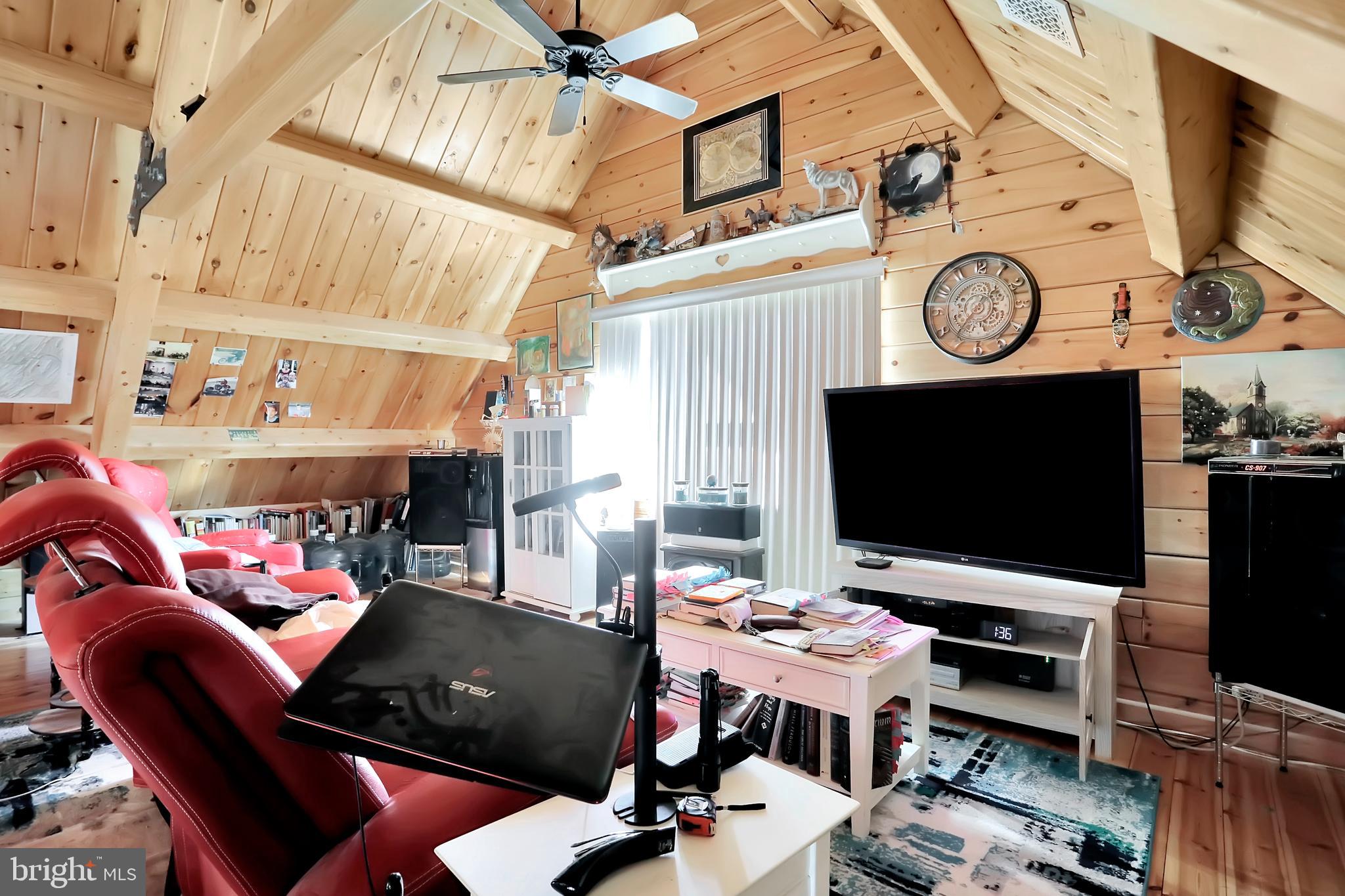 CACAPON SOUTH - Residential