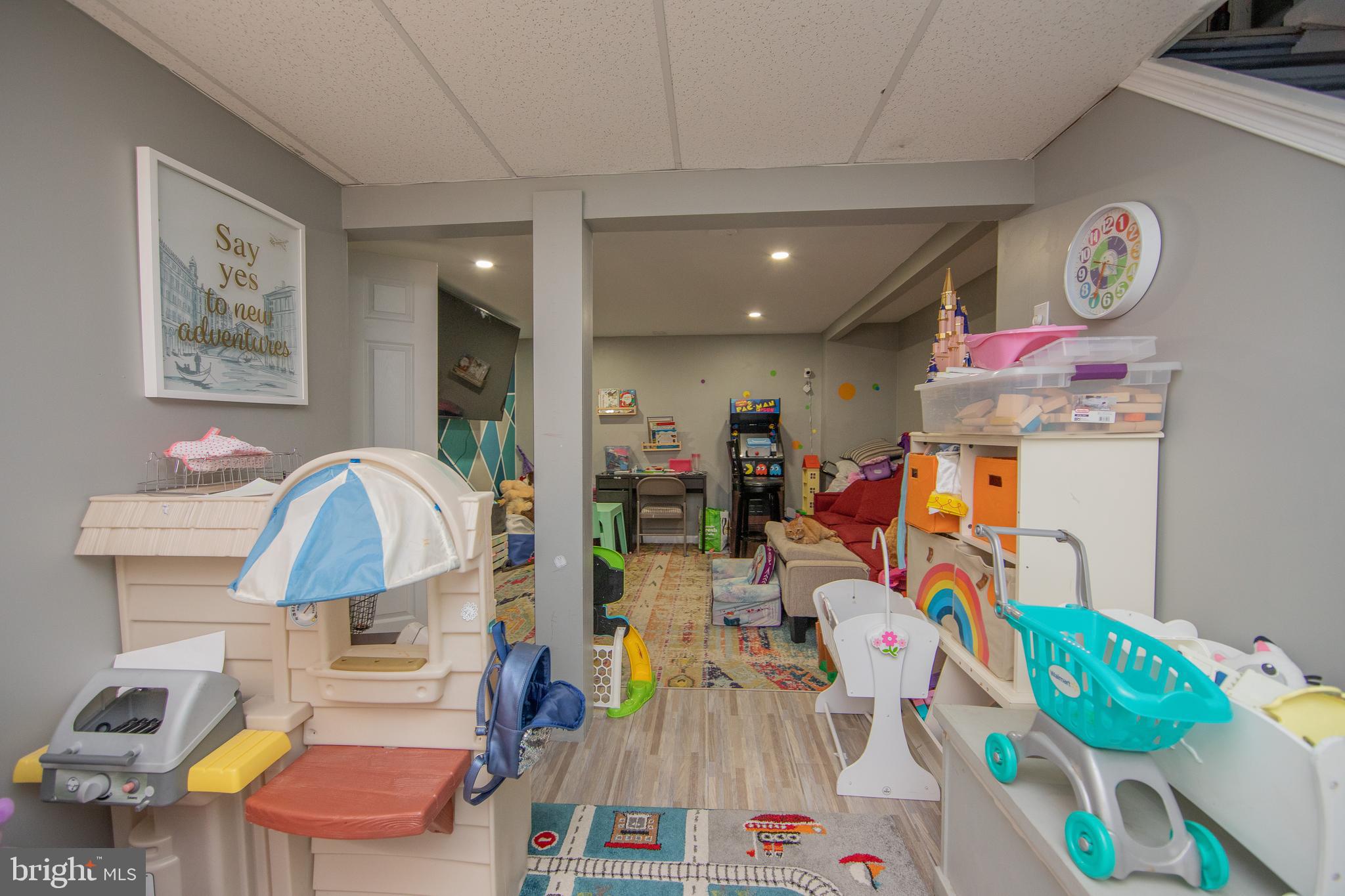 EVERGREEN ACRES - Residential