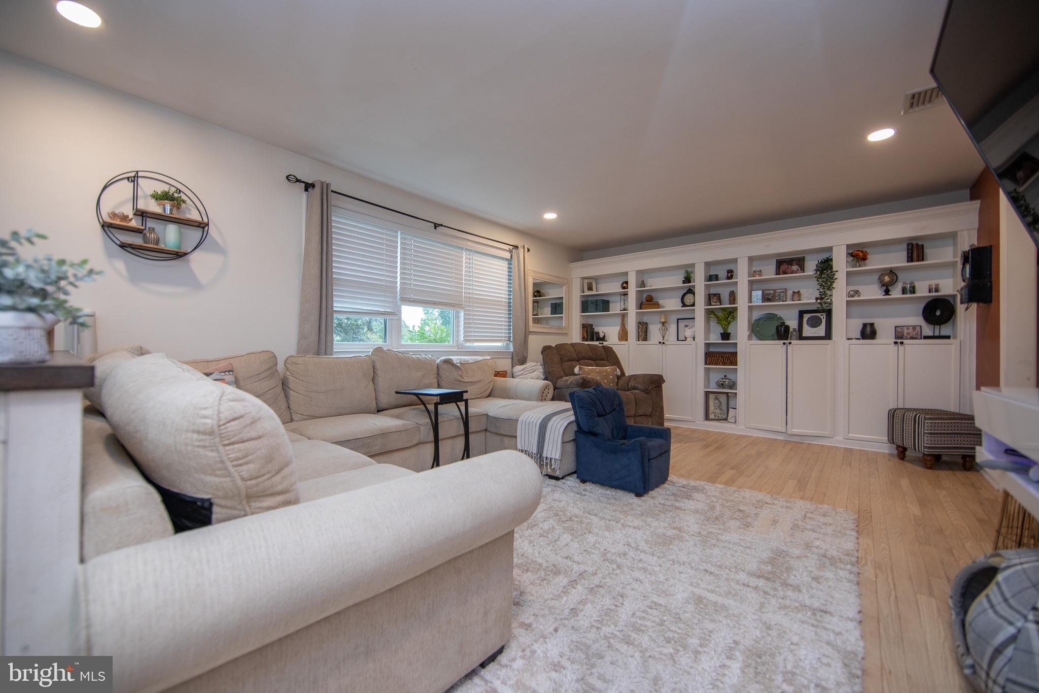 EVERGREEN ACRES - Residential