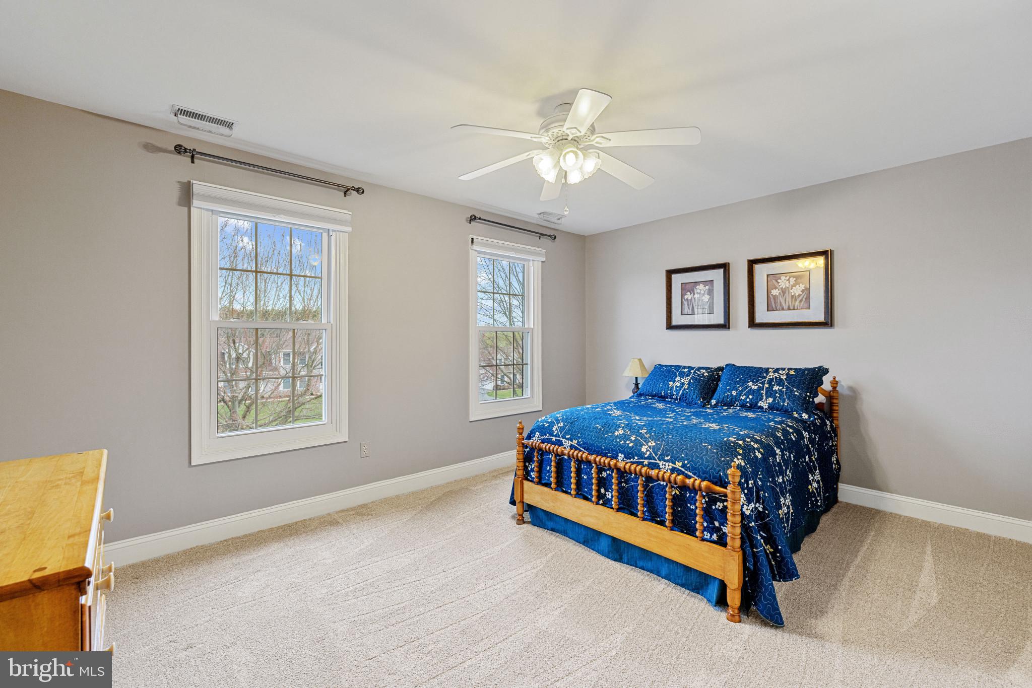 SHERLOCK HOLMES ESTATES - Residential