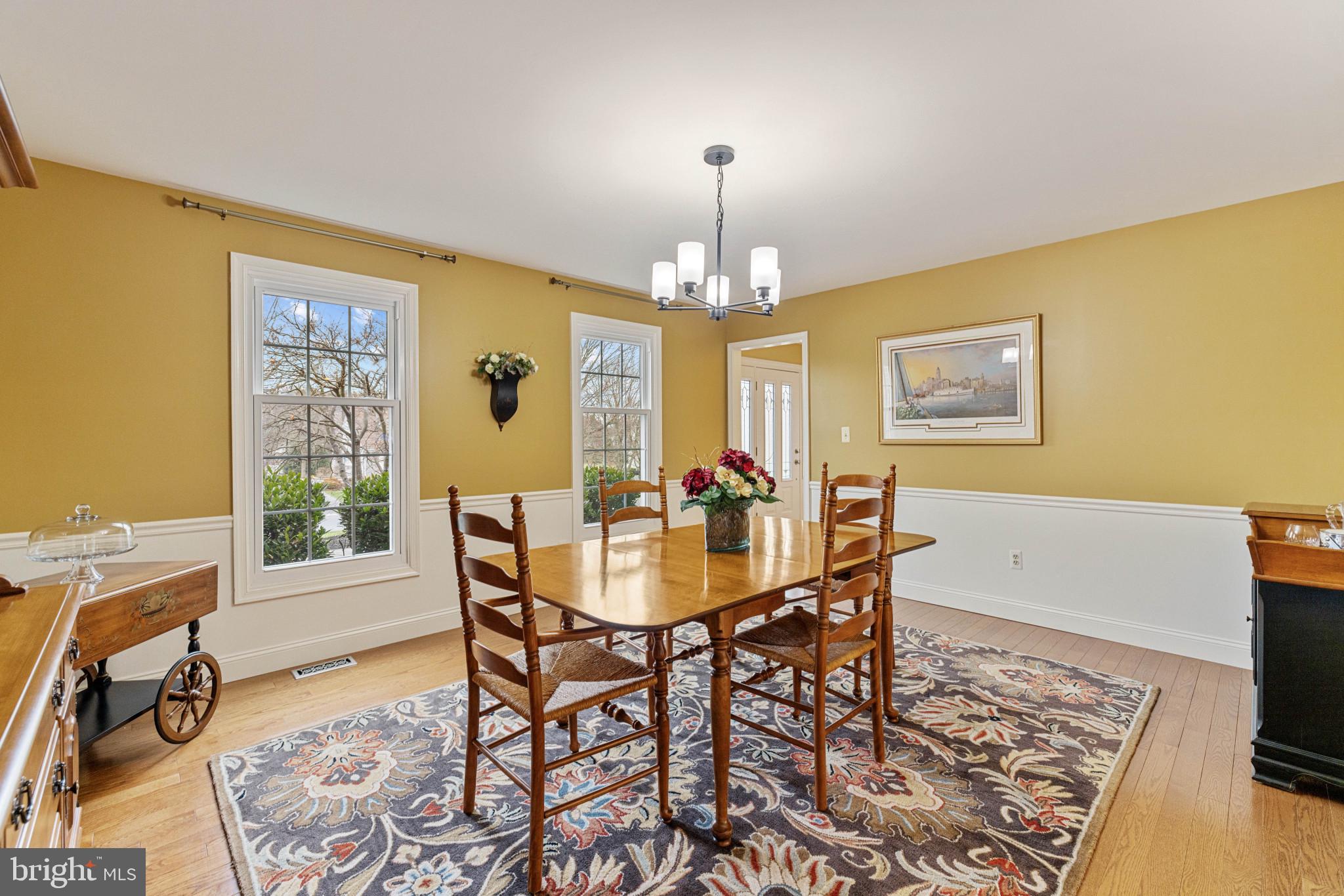 SHERLOCK HOLMES ESTATES - Residential