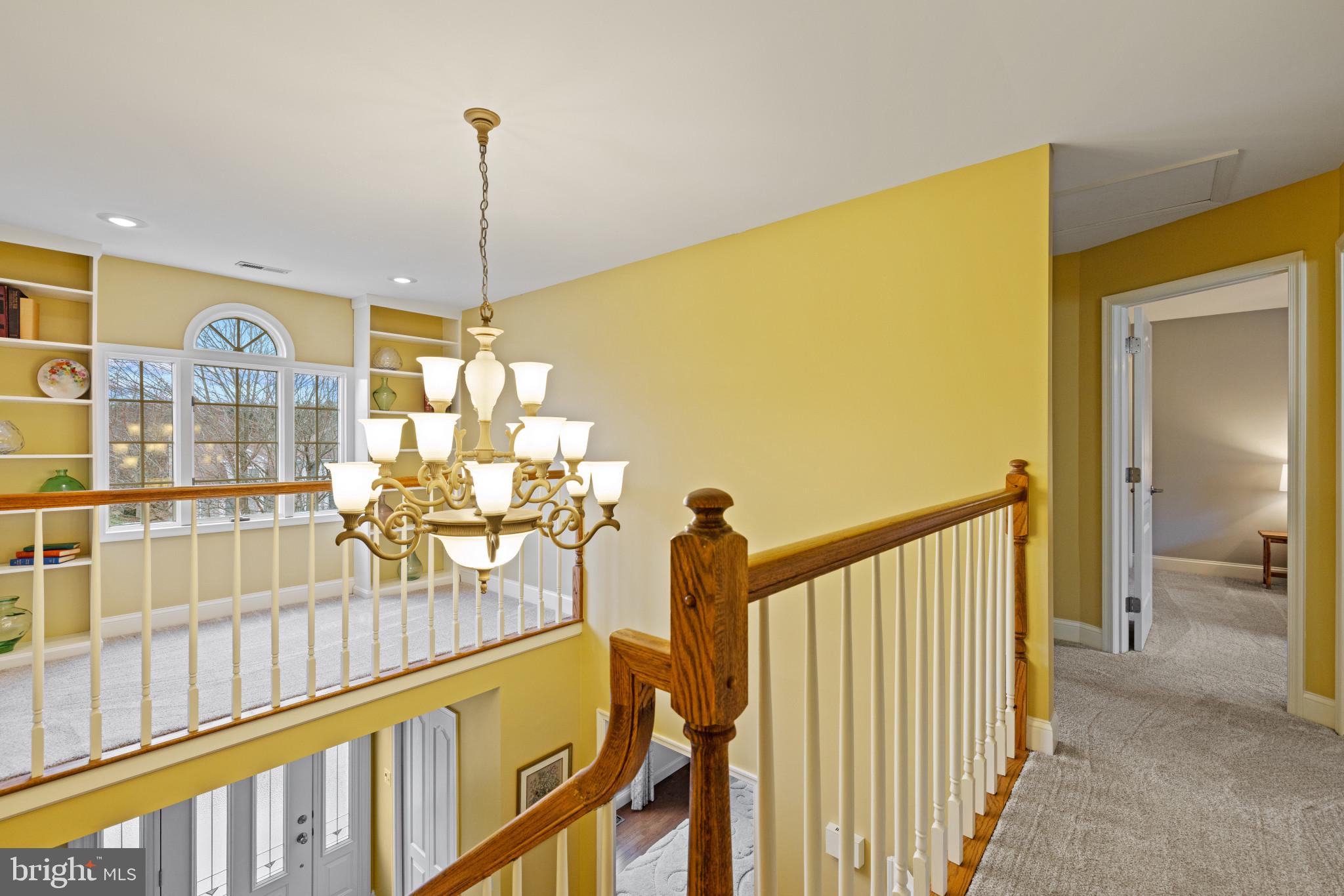 SHERLOCK HOLMES ESTATES - Residential