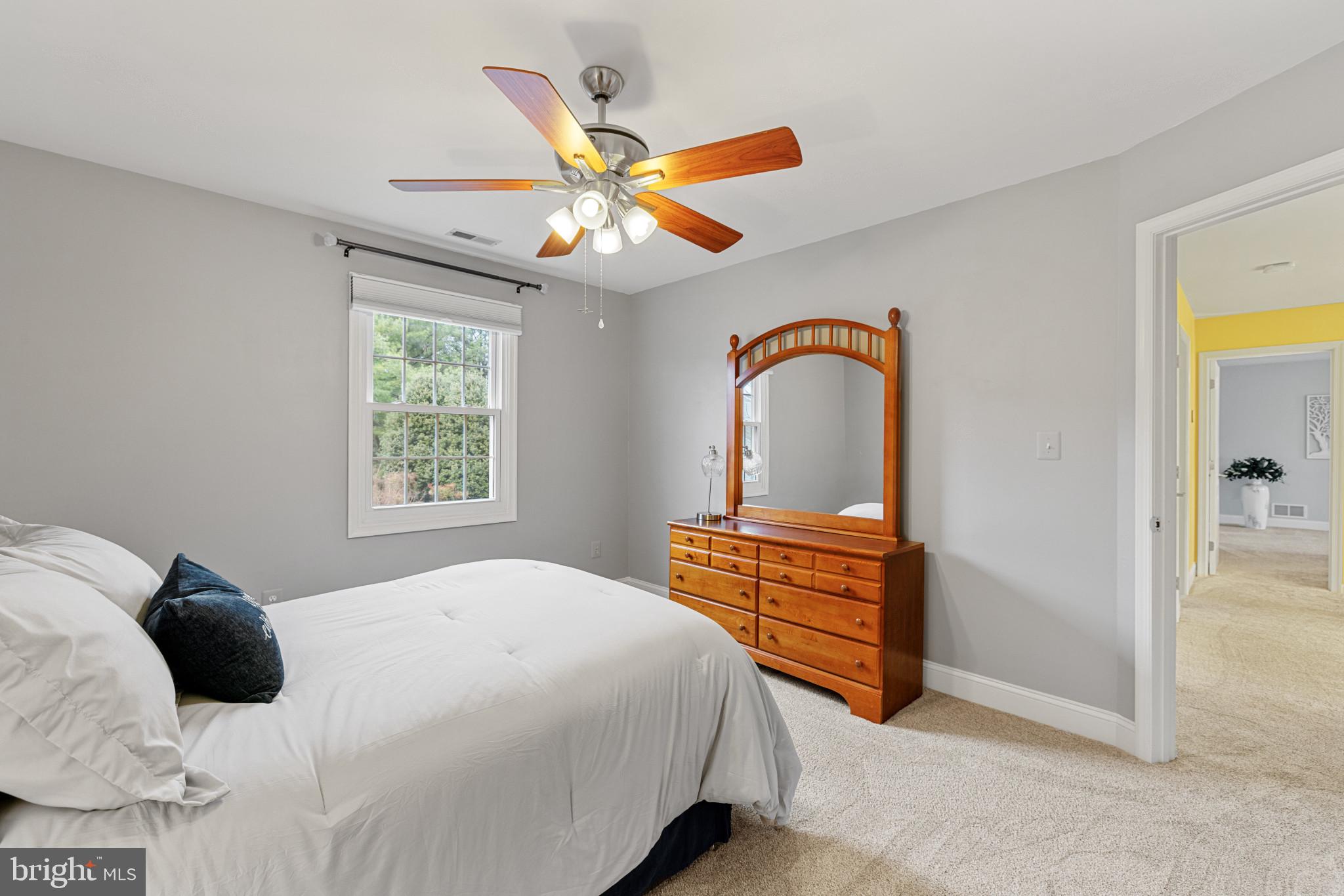 SHERLOCK HOLMES ESTATES - Residential