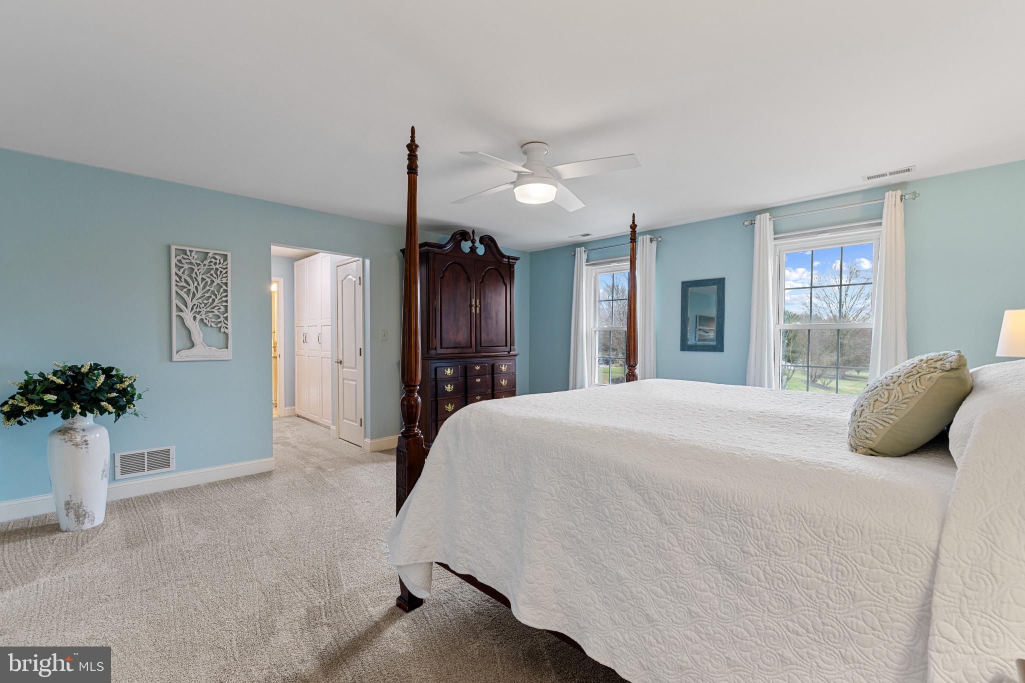 SHERLOCK HOLMES ESTATES - Residential