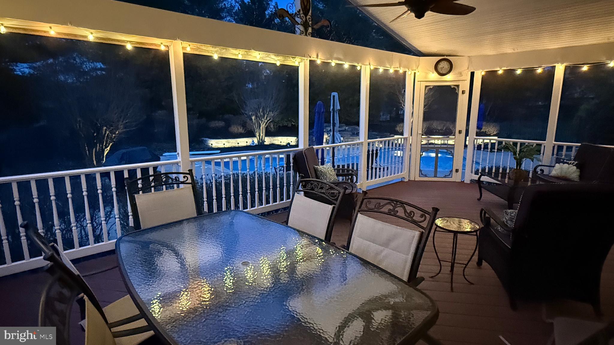 SHERLOCK HOLMES ESTATES - Residential