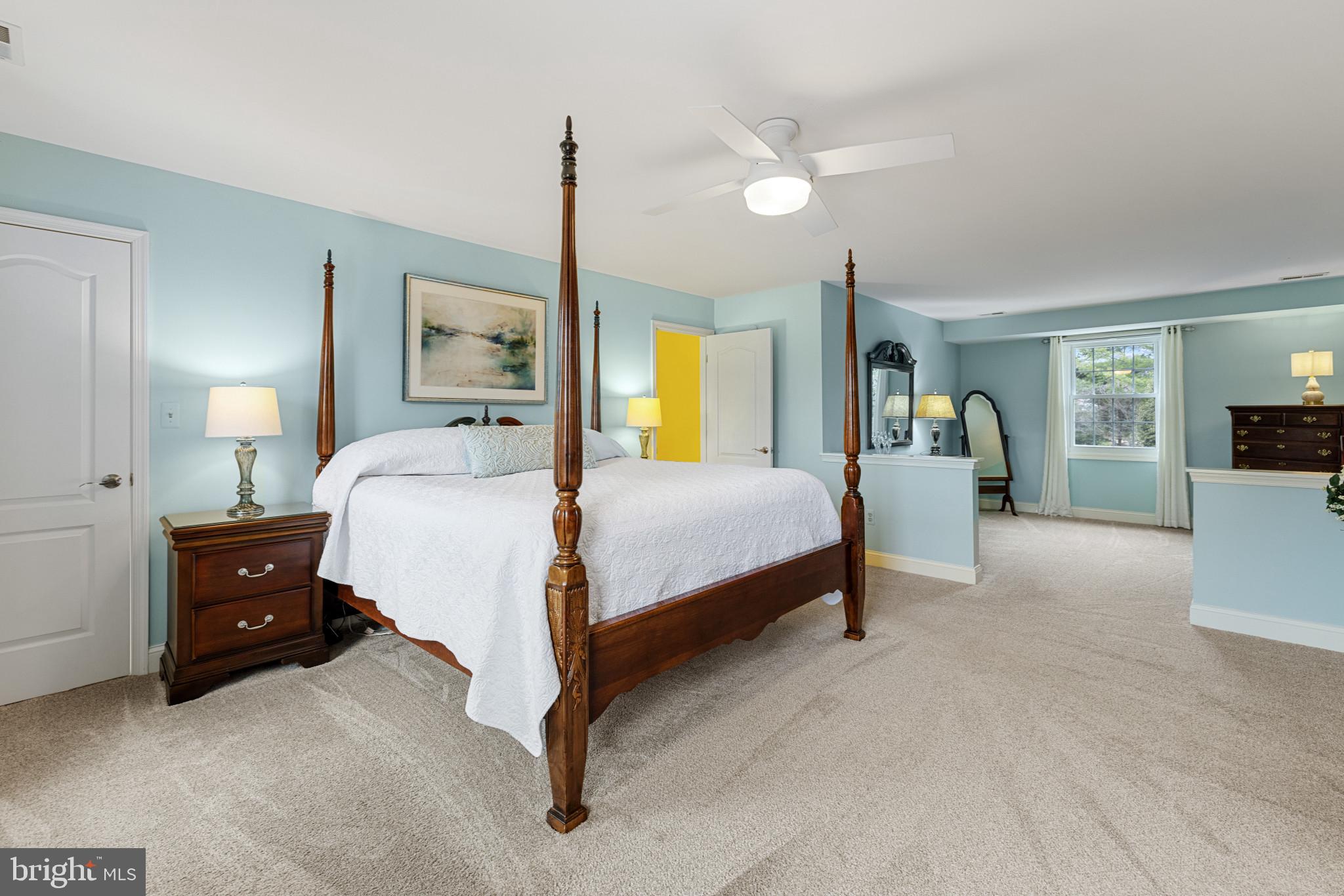 SHERLOCK HOLMES ESTATES - Residential