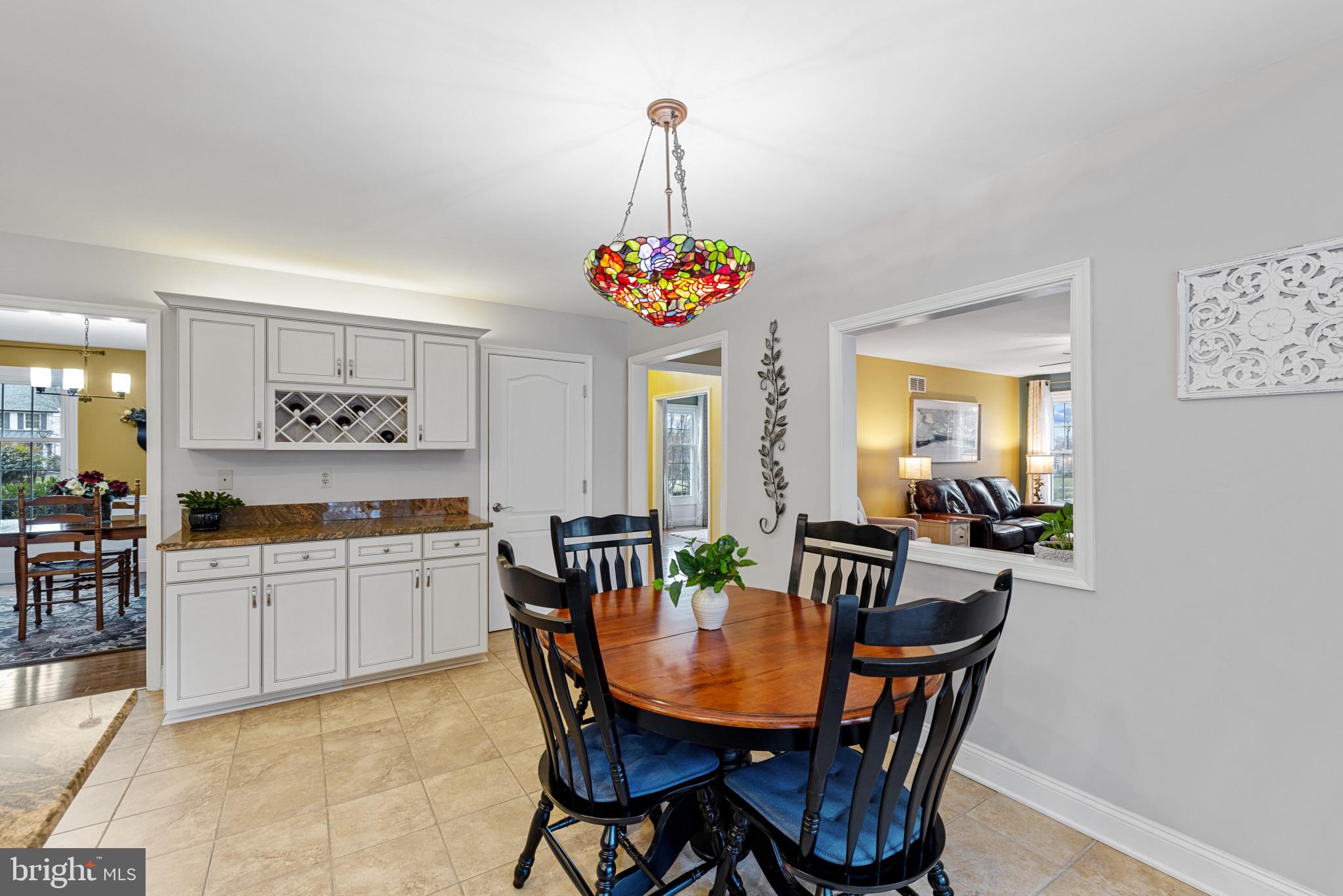 SHERLOCK HOLMES ESTATES - Residential