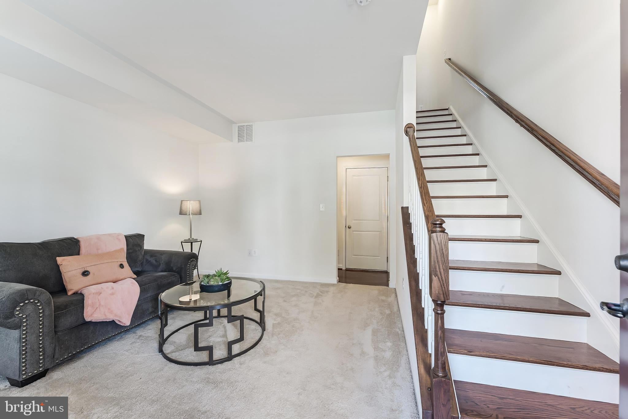 Property Search 1725 DOROTHY LANE