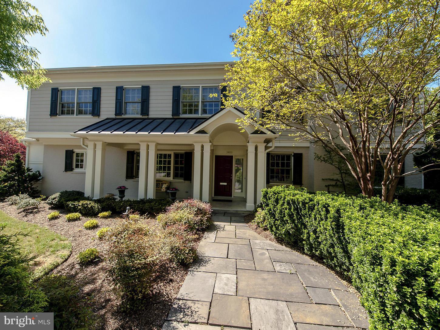 COUNTRY CLUB HILLS - Residential