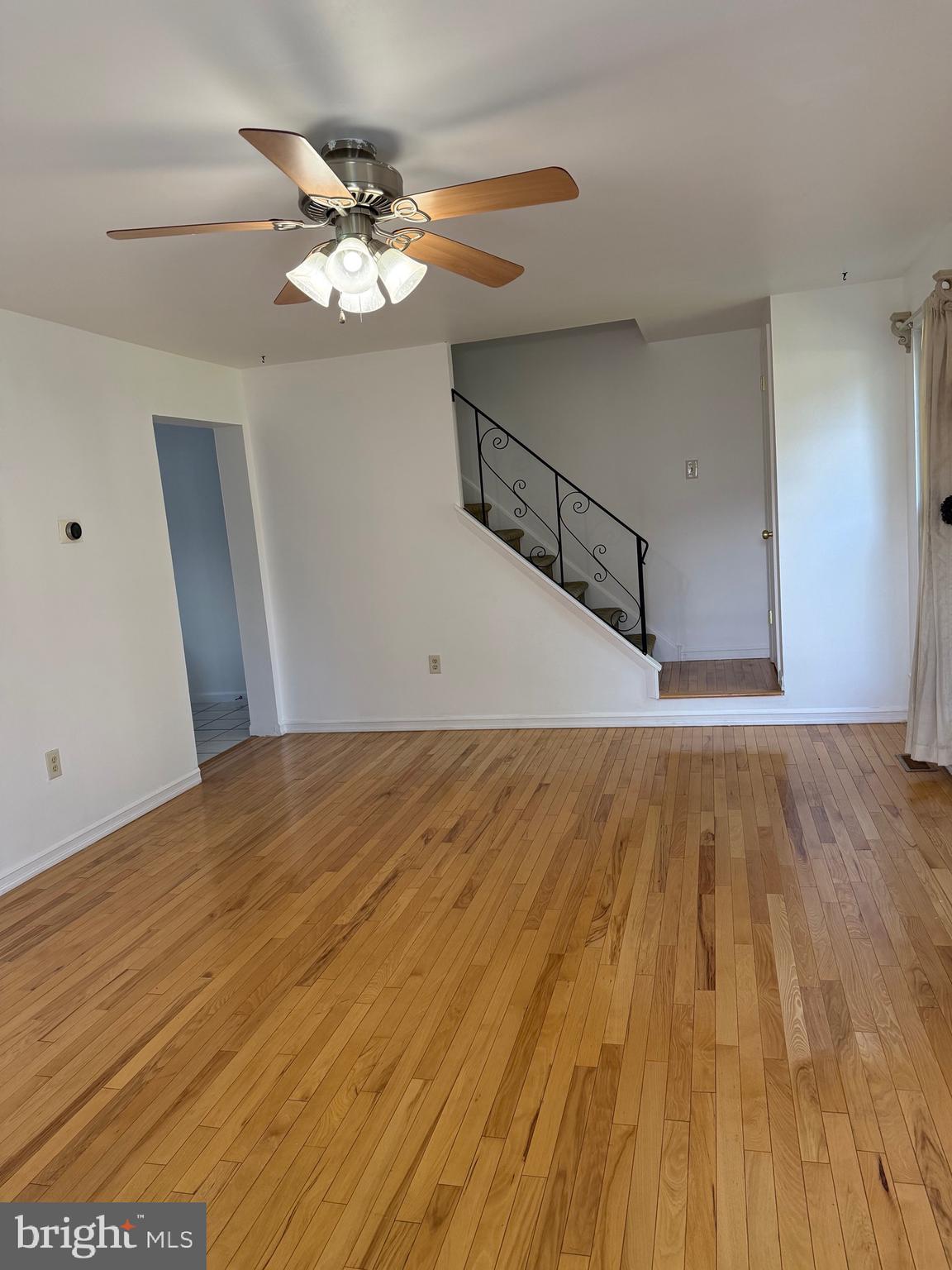 787 HERTFORD DRIVE