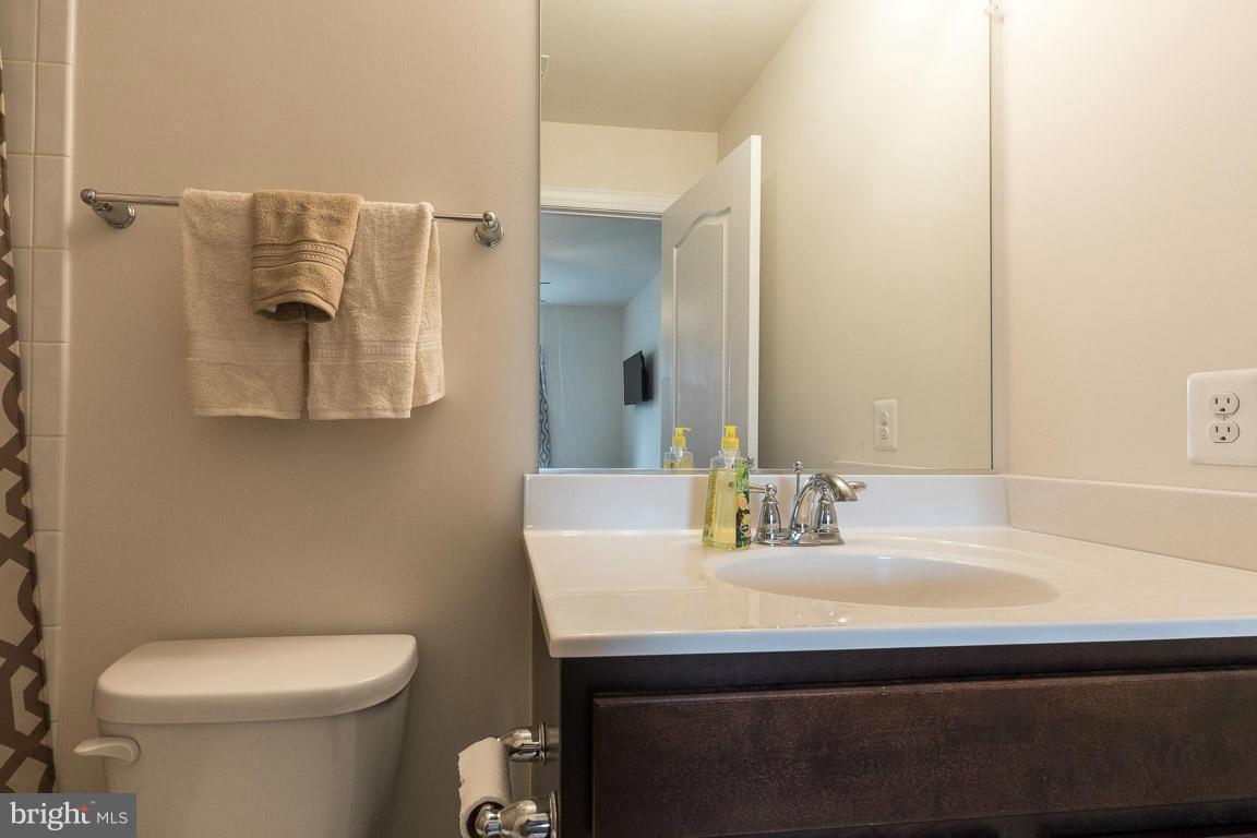 FALLS GROVE CONDOMINIUM - Residential