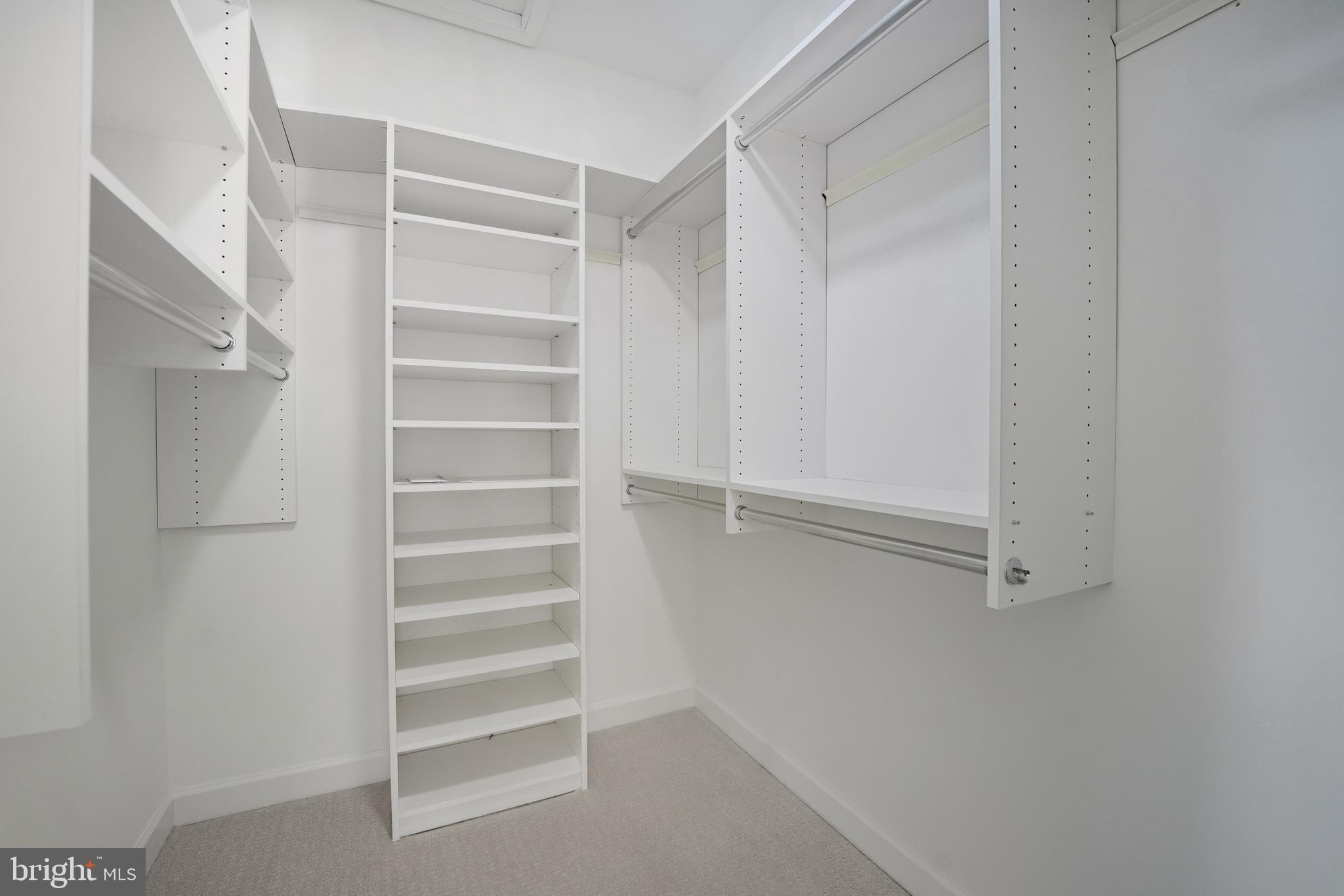 WEST MARKET - Residential