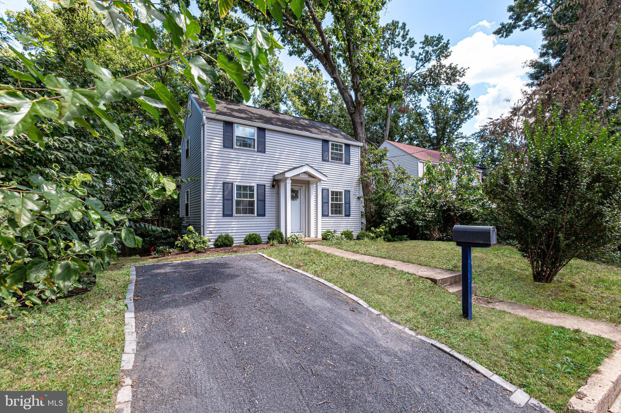 COLUMBIA FOREST - Residential Lease