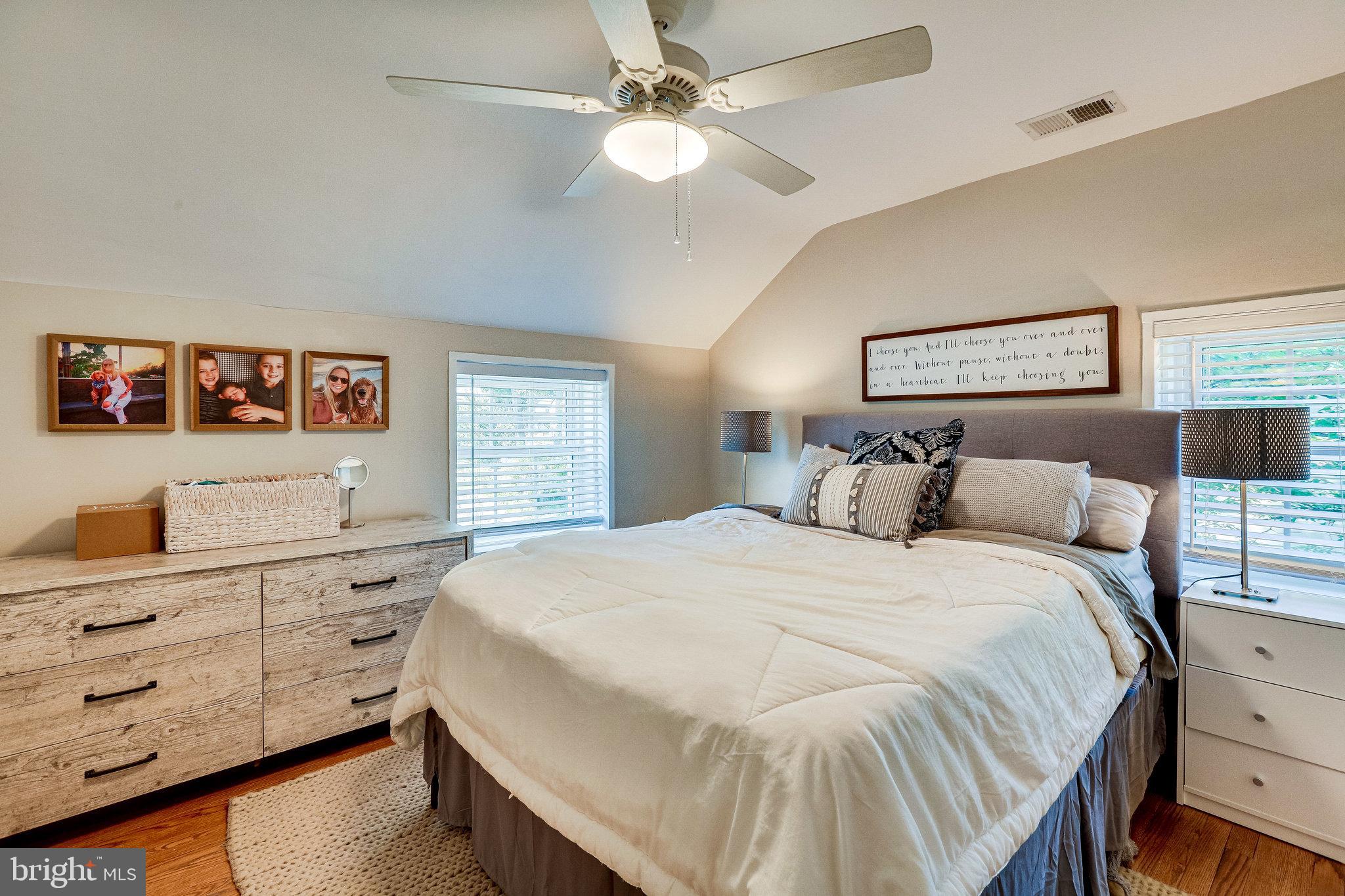 COLUMBIA FOREST - Residential Lease