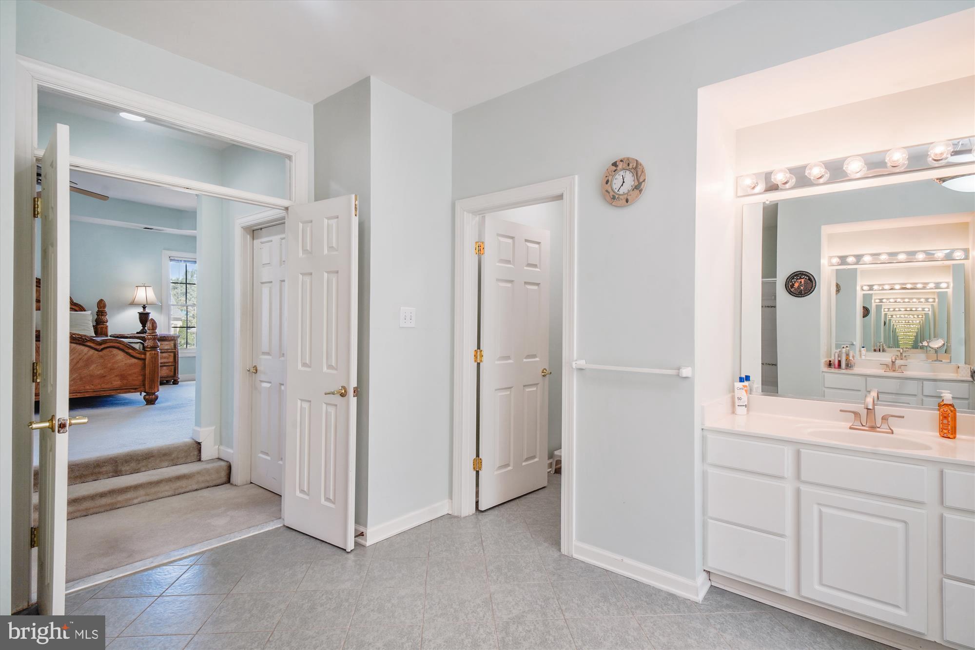 SENECA CROSSING - Residential