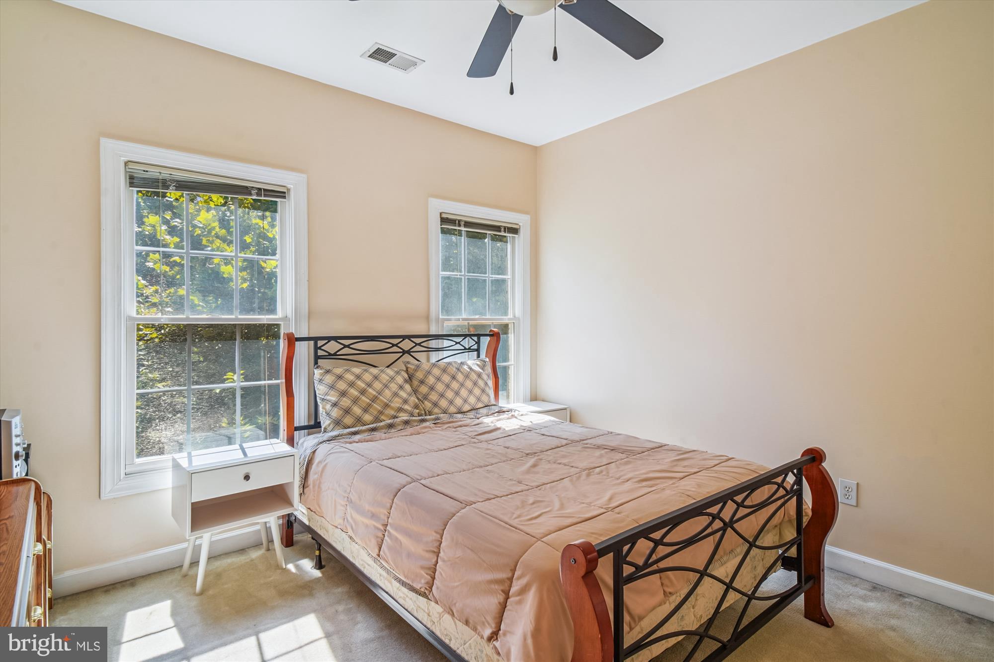 SENECA CROSSING - Residential