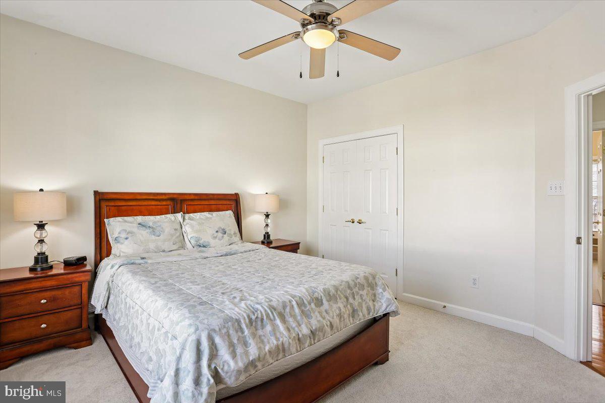 SENECA CROSSING - Residential