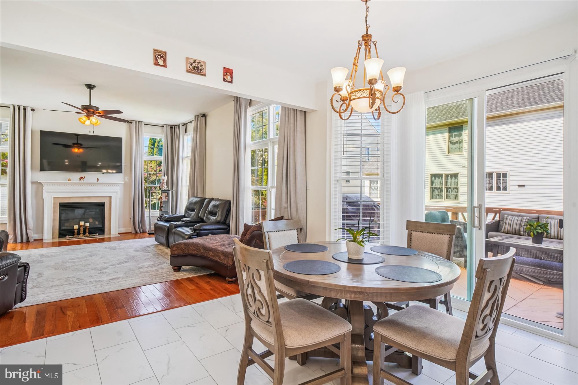 SENECA CROSSING - Residential