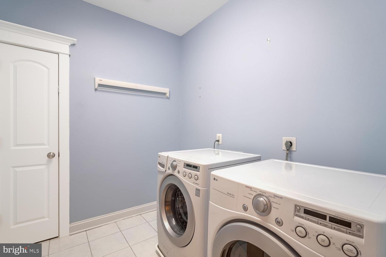 LACEY FOREST - Residential Lease