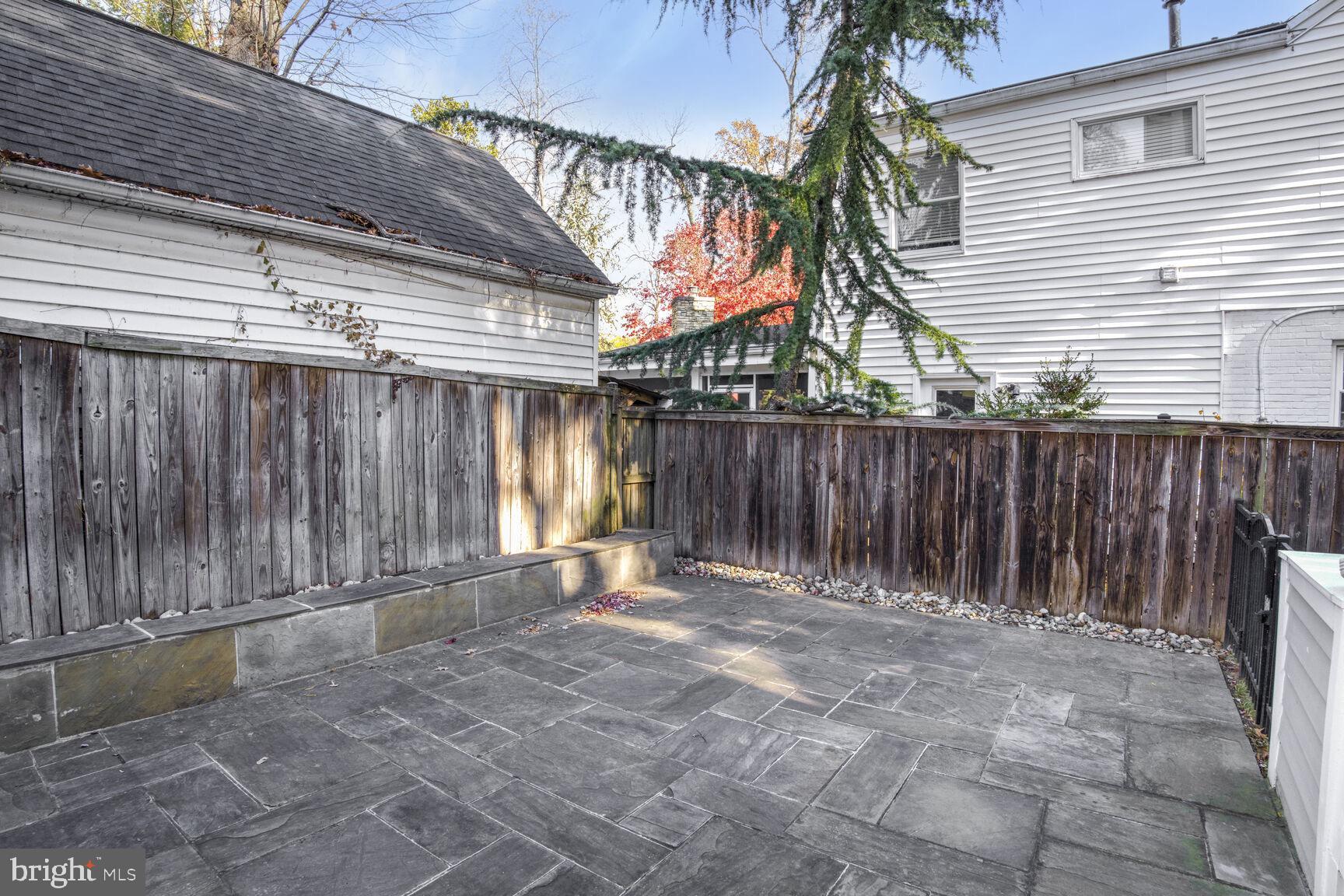 LACEY FOREST - Residential Lease