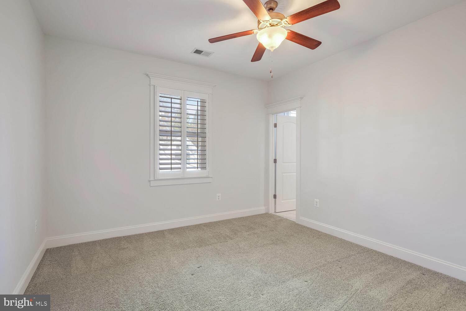 LACEY FOREST - Residential Lease