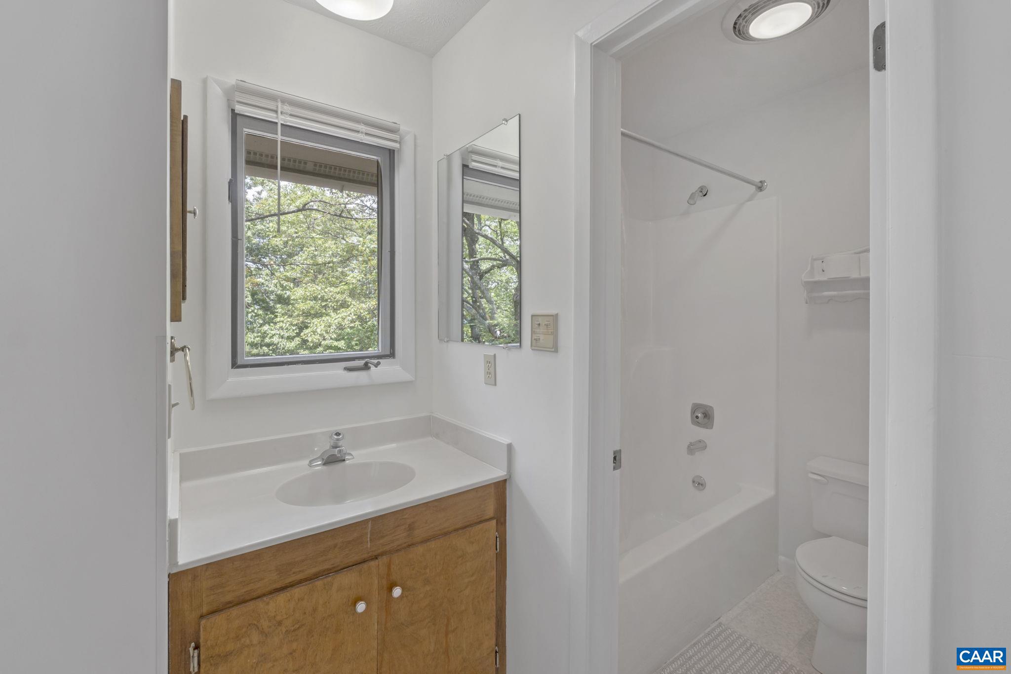 WINTERGREEN RESORT - Residential