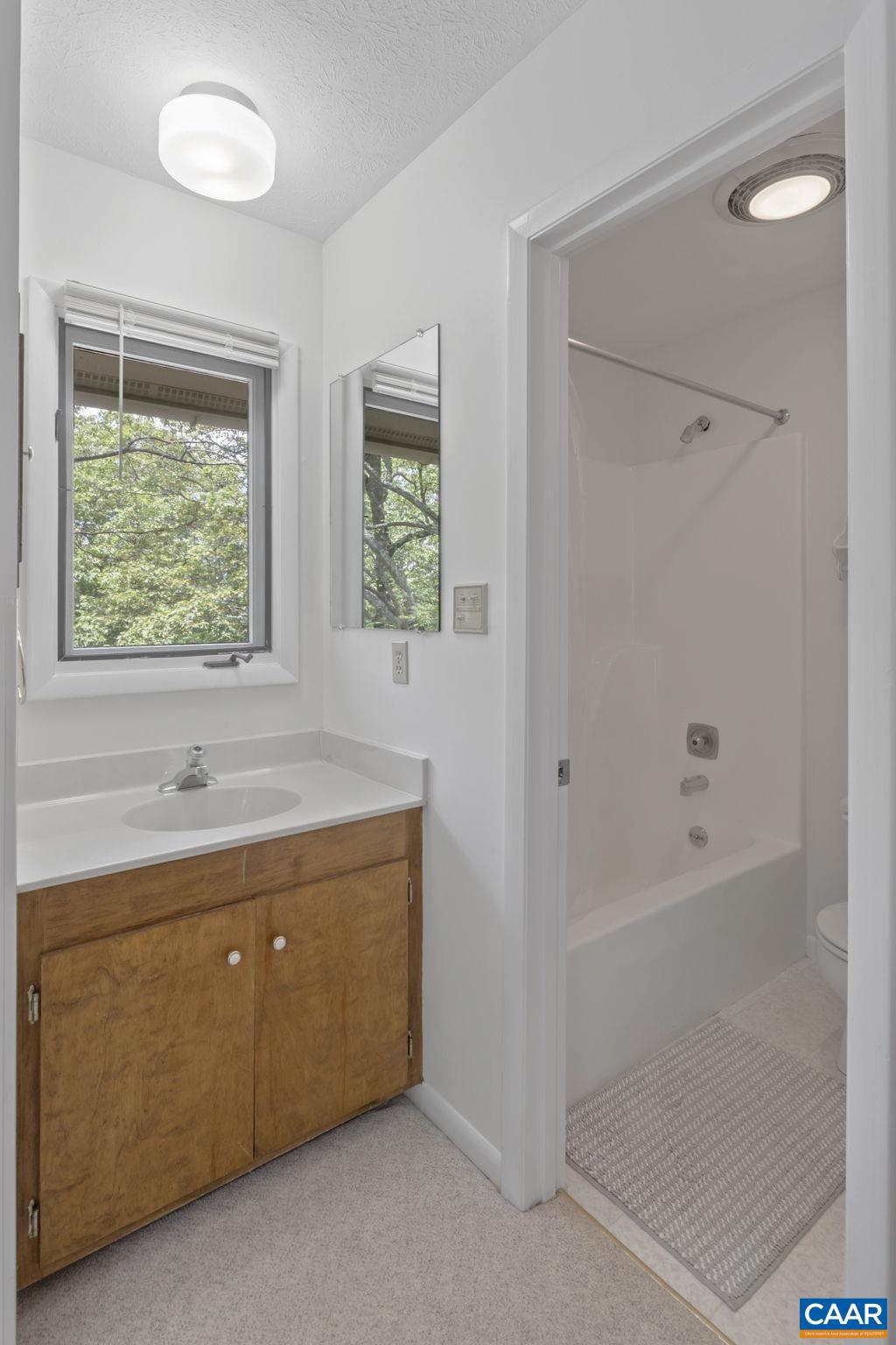 WINTERGREEN RESORT - Residential