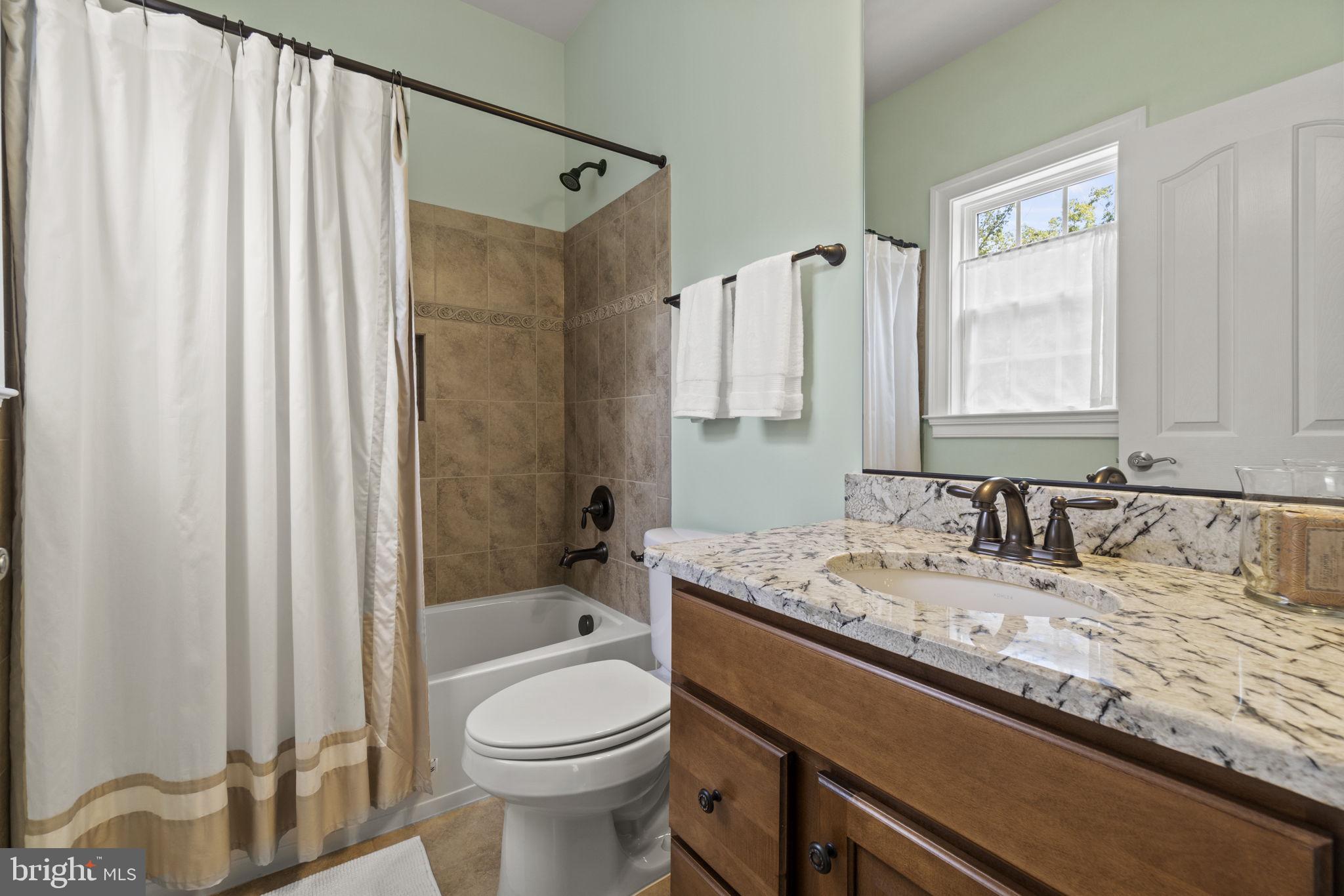 THE GLENS - Residential