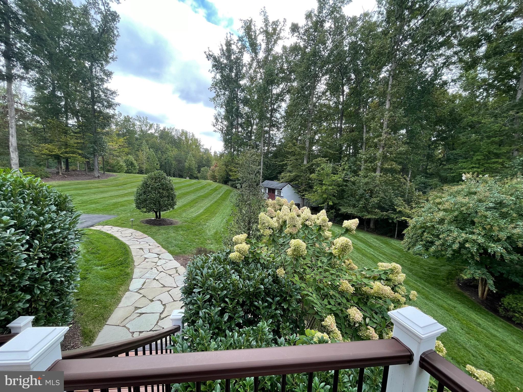 THE GLENS - Residential